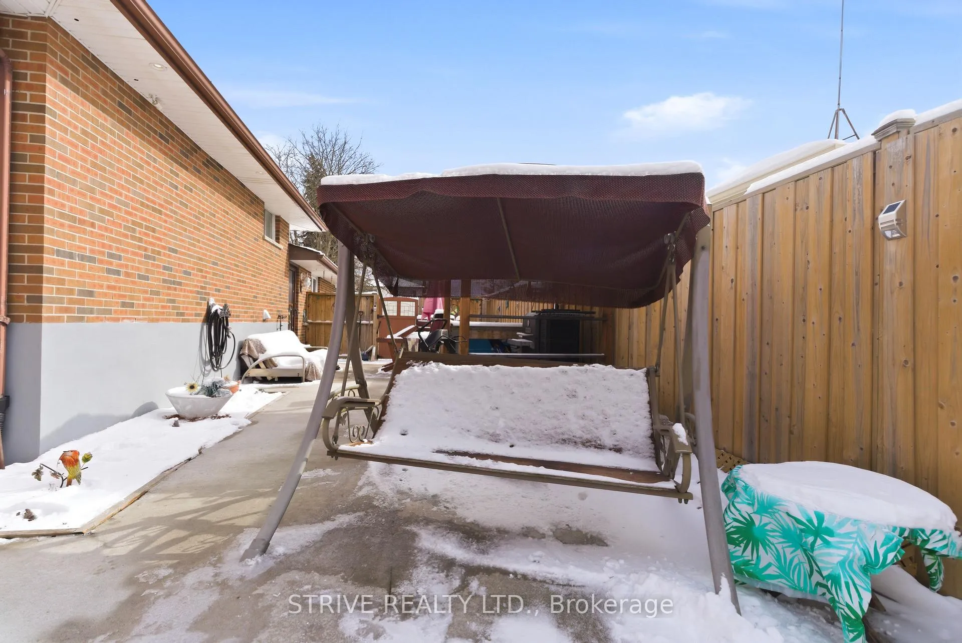 Photo 37 of 620 Dundee Avenue, Oshawa, McLaughlin — HOMEH