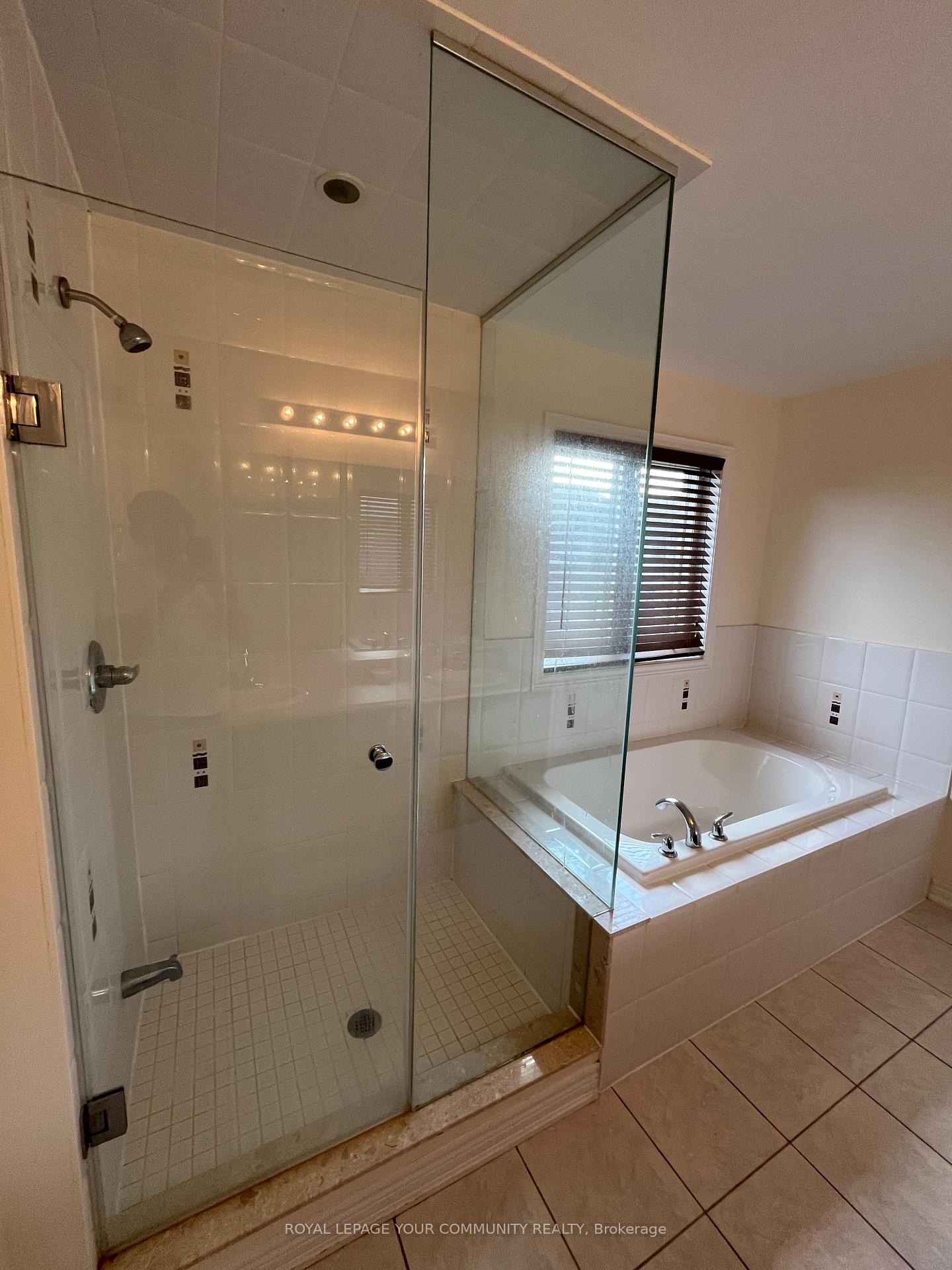 Photo 8 of 1465 Lormel Gate Avenue, Innisfil, Lefroy — HOMEH