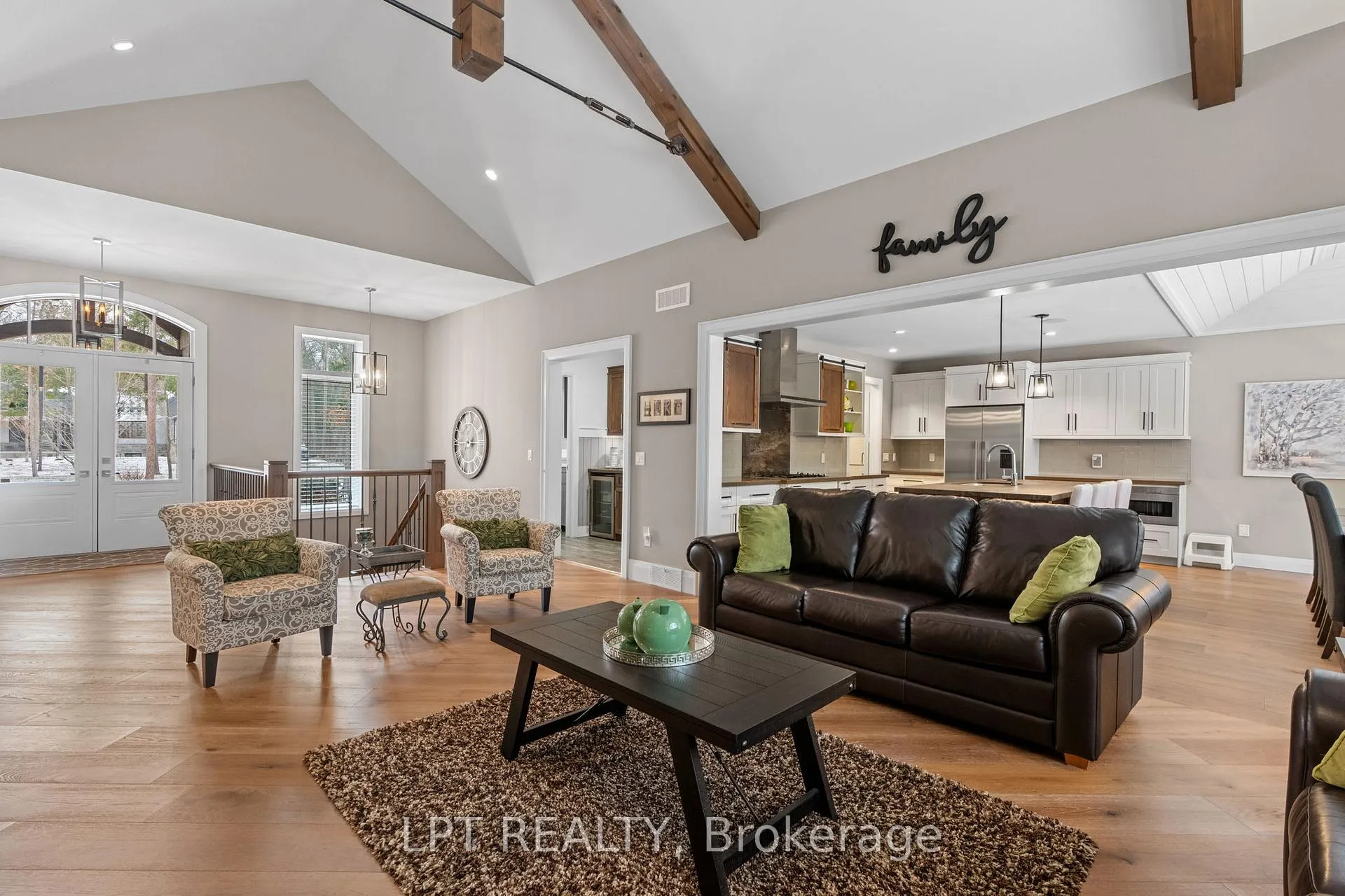 Photo 13 of 8695 Timberwood Trail, Lambton Shores, Grand Bend — HOMEH