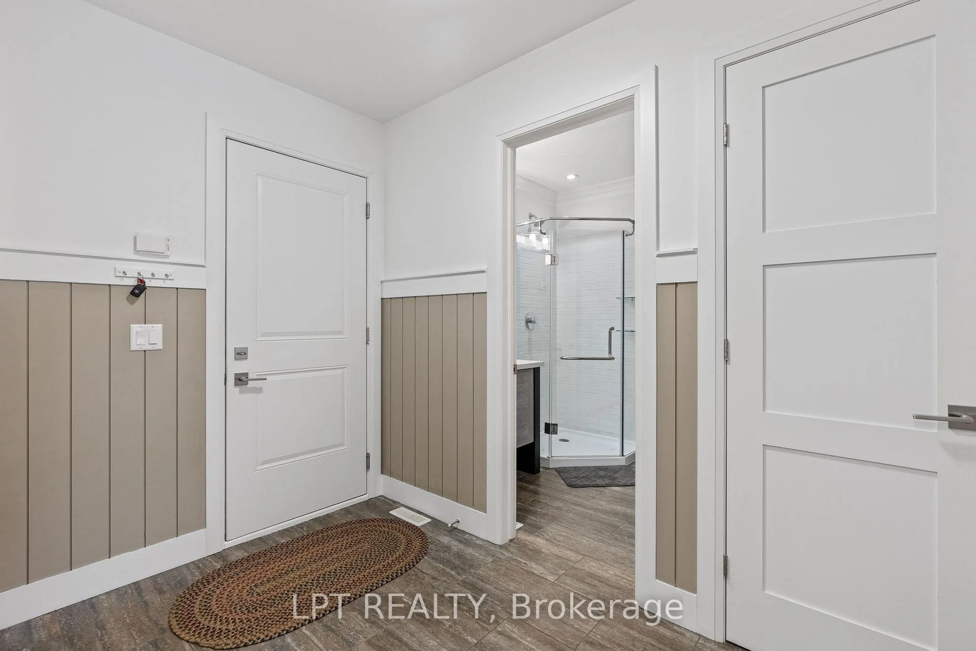 Photo 24 of 8695 Timberwood Trail, Lambton Shores, Grand Bend — HOMEH