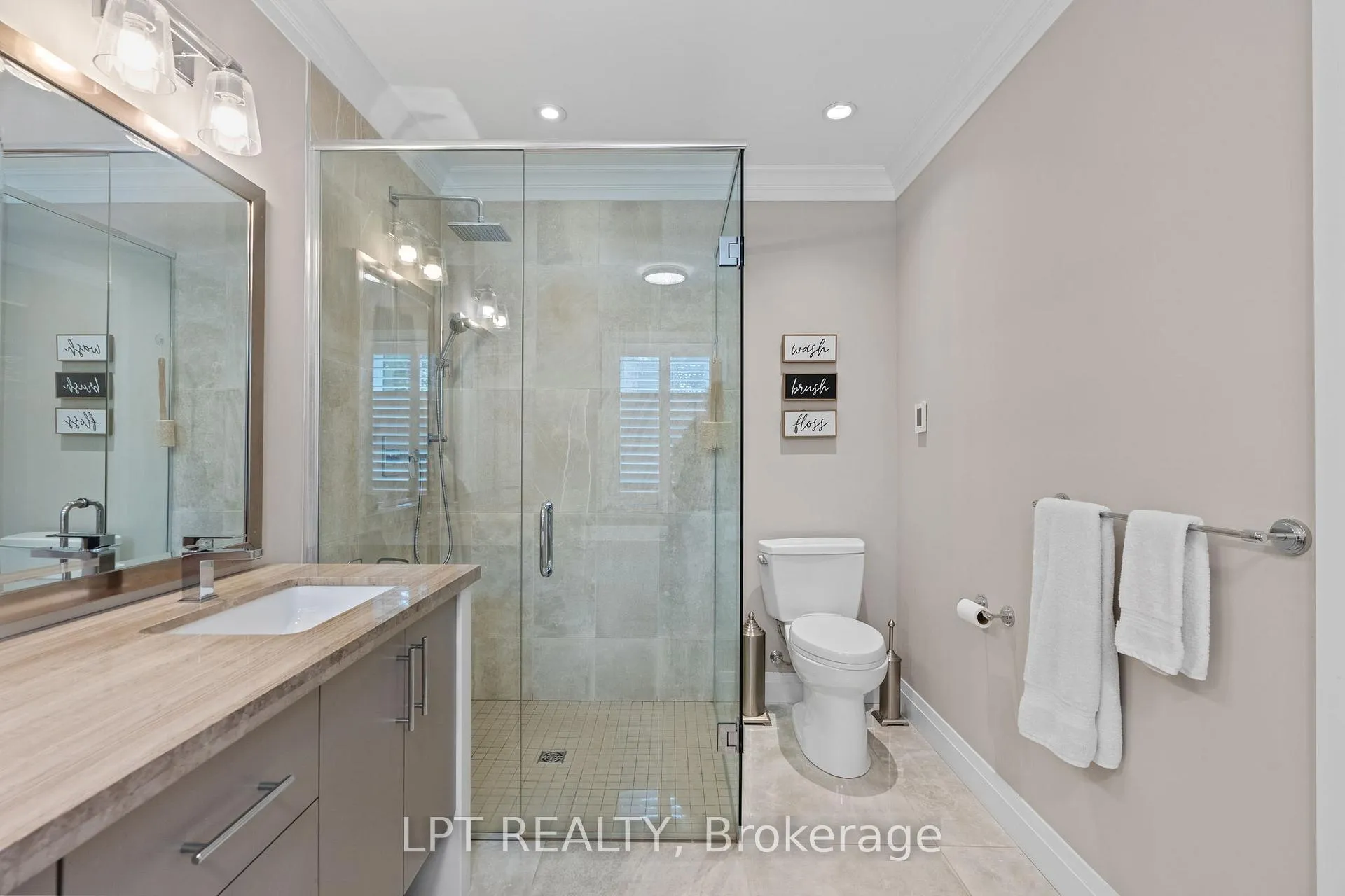 Photo 30 of 8695 Timberwood Trail, Lambton Shores, Grand Bend — HOMEH