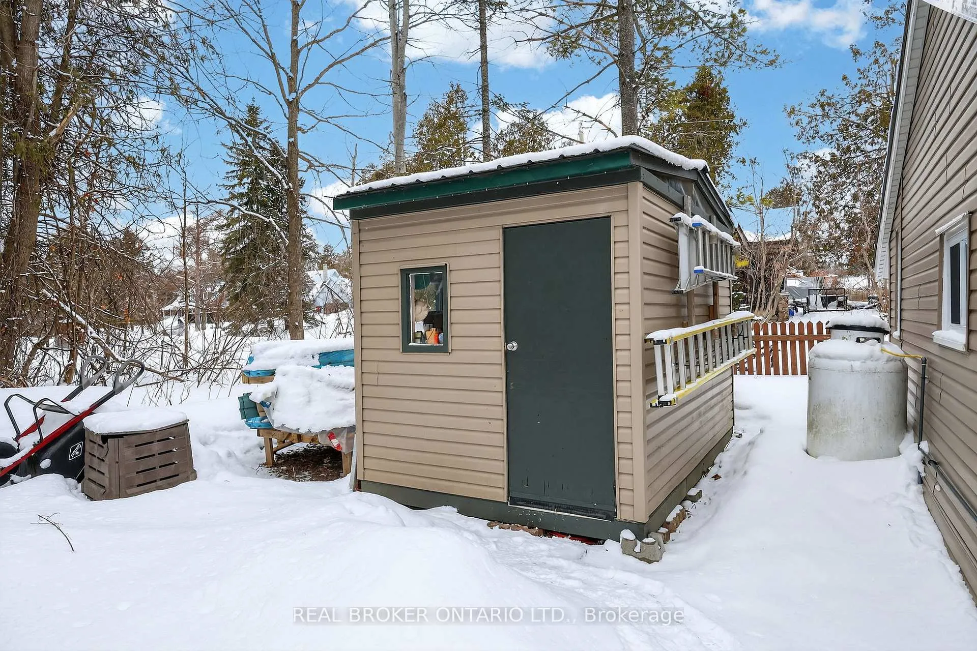 Photo 23 of 322 11 Line S, Oro-Medonte, Hawkestone — HOMEH