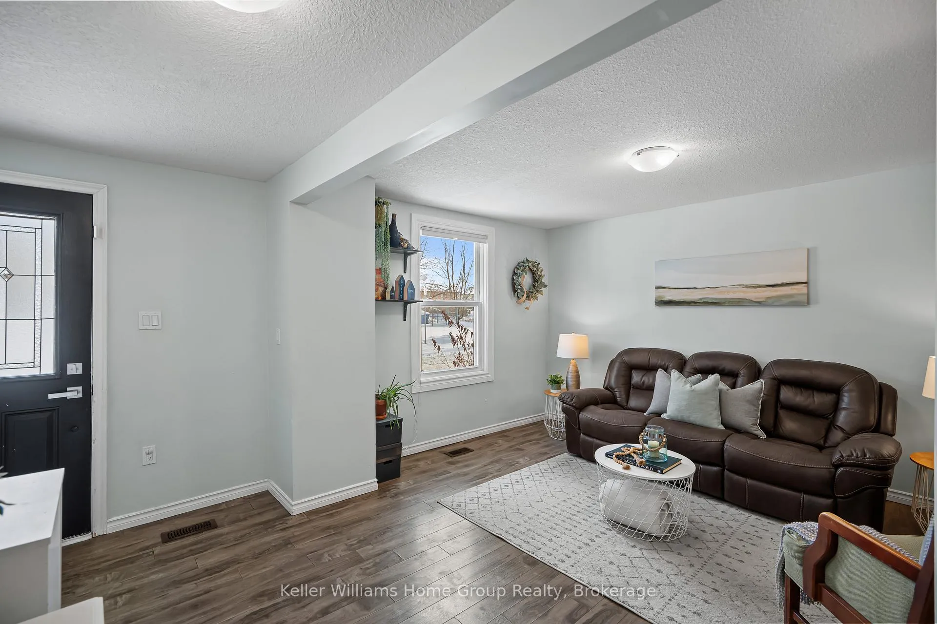 Photo 4 of 162 Alice Street, Guelph, St. Patrick's Ward — HOMEH