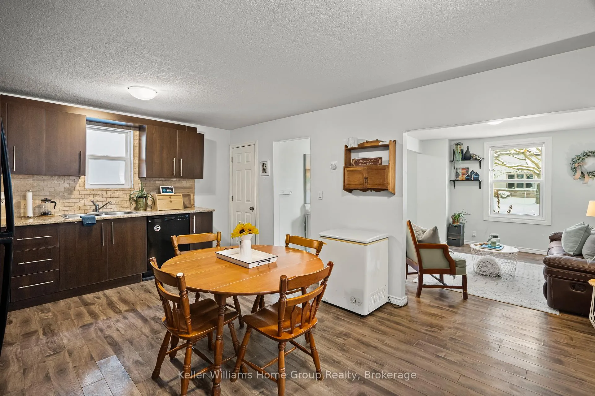 Photo 7 of 162 Alice Street, Guelph, St. Patrick's Ward — HOMEH