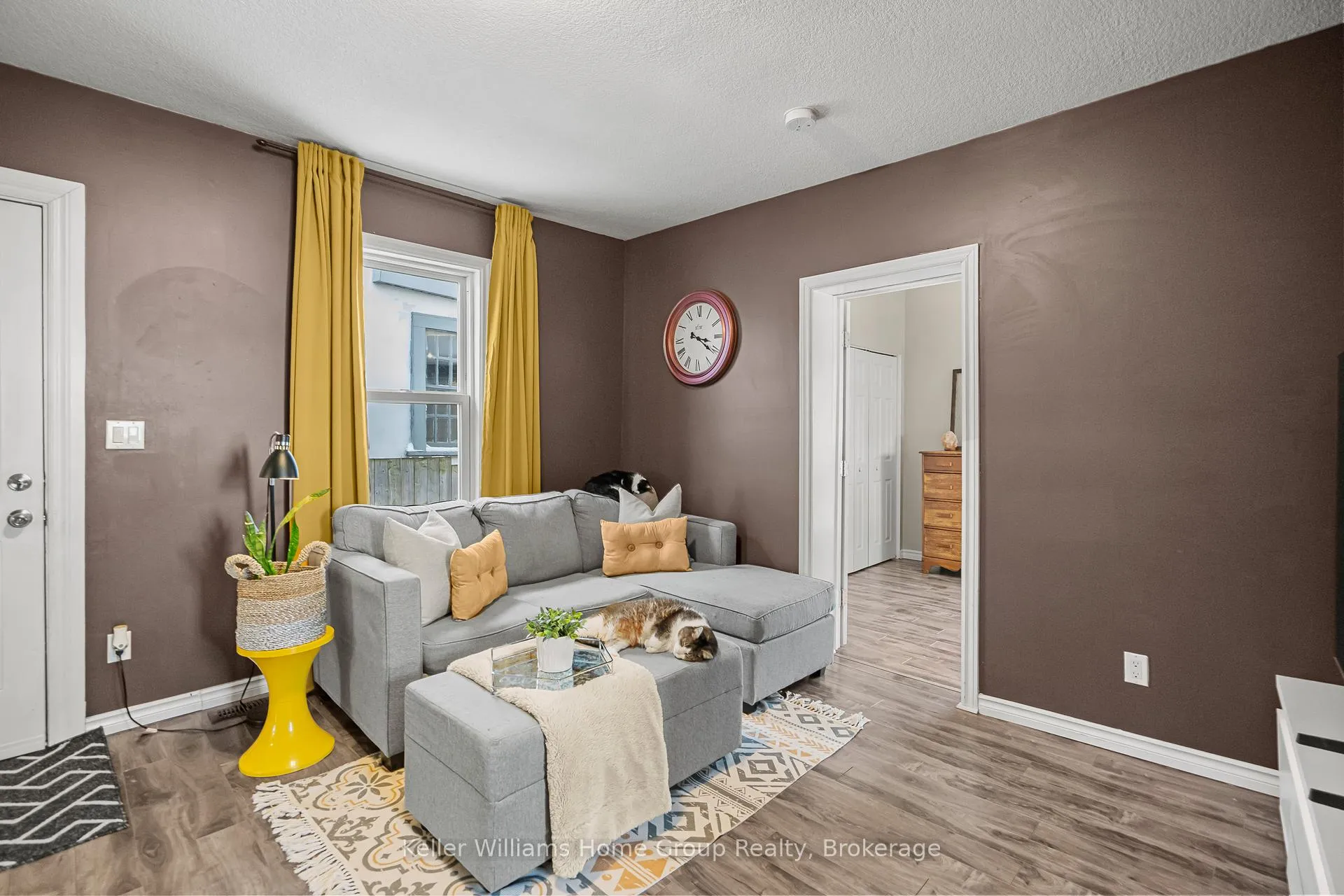 Photo 11 of 162 Alice Street, Guelph, St. Patrick's Ward — HOMEH