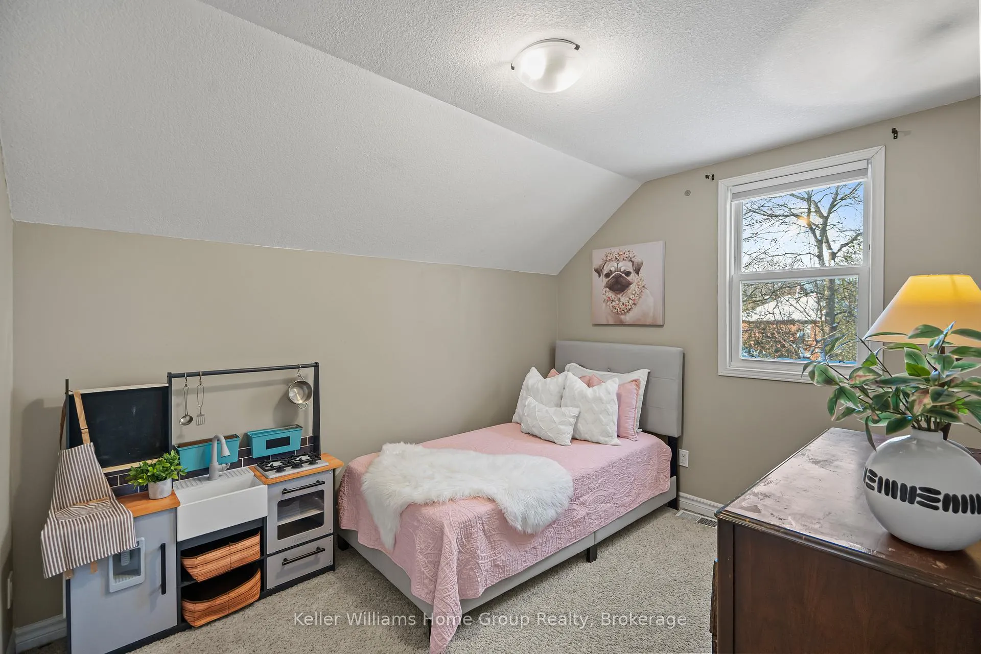 Photo 17 of 162 Alice Street, Guelph, St. Patrick's Ward — HOMEH