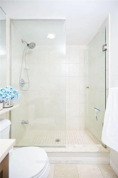 Photo 8 of Unit 1305, 900 Mount Pleasant Road, Toronto, Mount Pleasant West — HOMEH