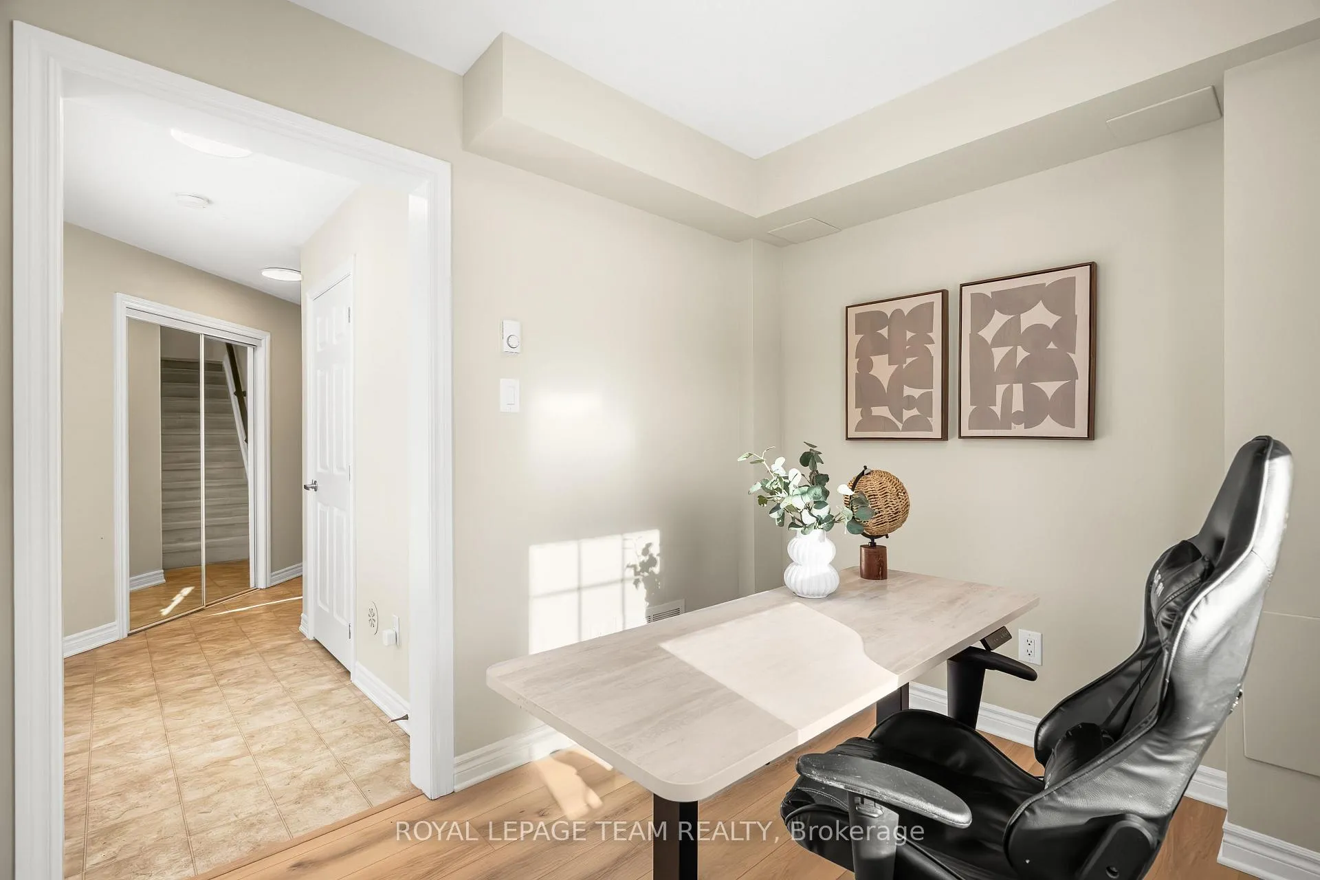 Photo 7 of 151 Grenadine Street, Ottawa, Stittsville (North) — HOMEH