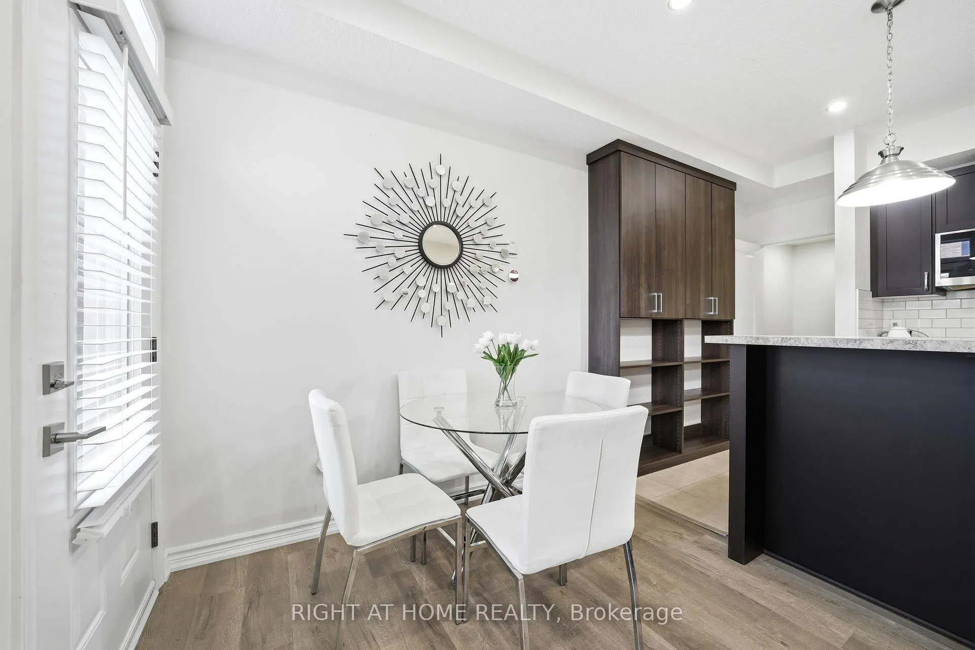 Photo 8 of Unit 128, 445 Ontario Street S, Milton, Timberlea — HOMEH