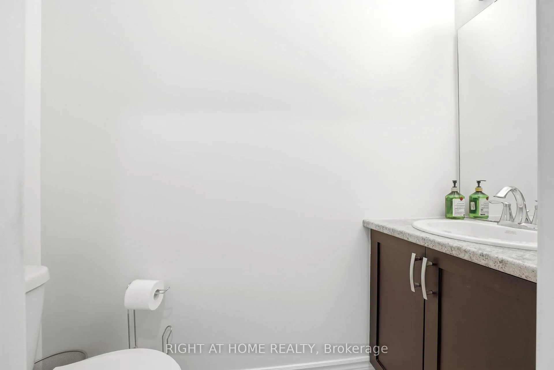 Photo 14 of Unit 128, 445 Ontario Street S, Milton, Timberlea — HOMEH