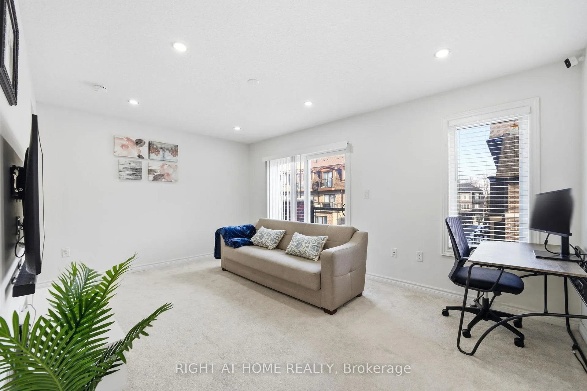 Photo 16 of Unit 128, 445 Ontario Street S, Milton, Timberlea — HOMEH