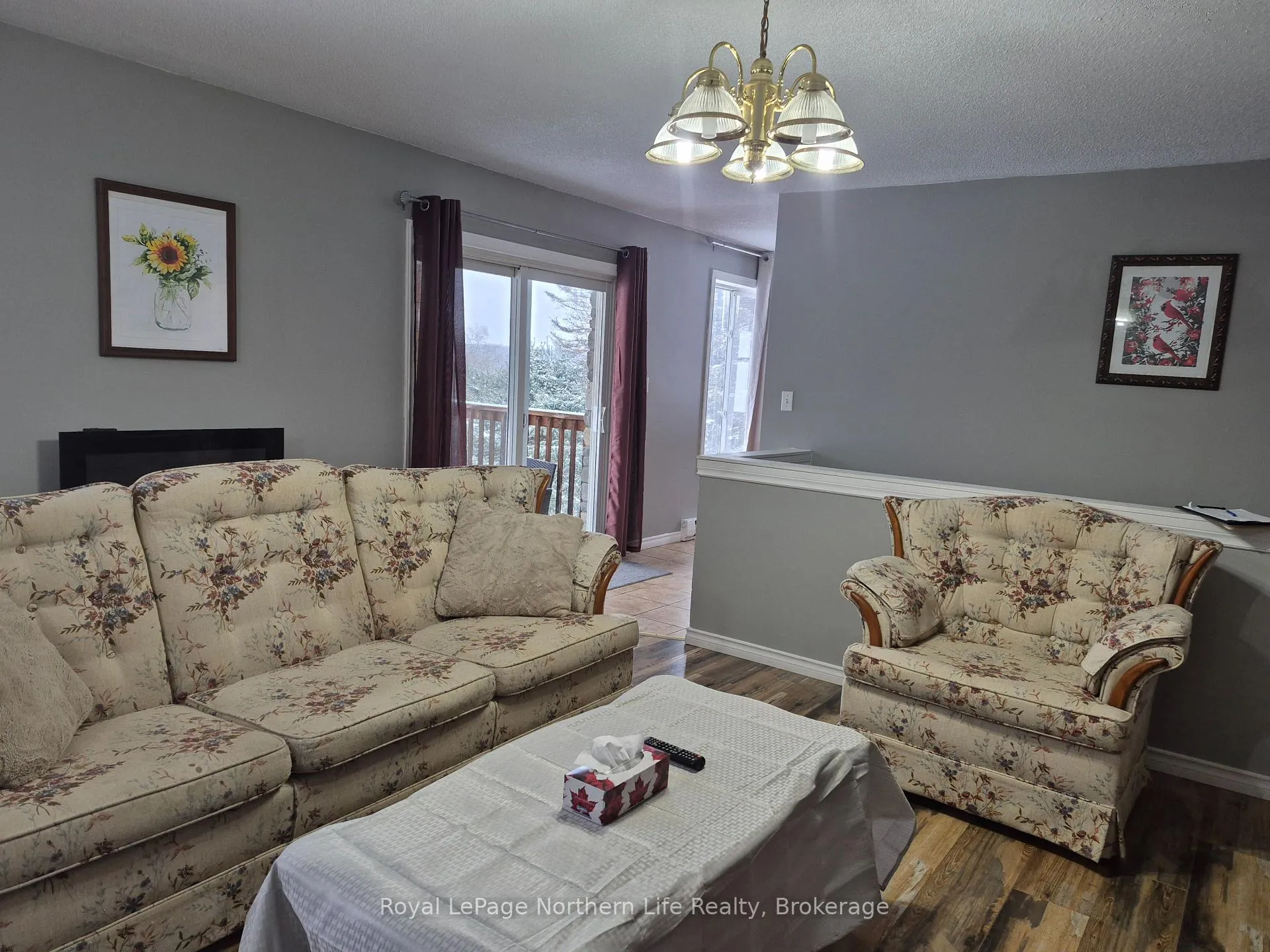 Photo 14 of 26 Arbutus Trail, Mattawan — HOMEH
