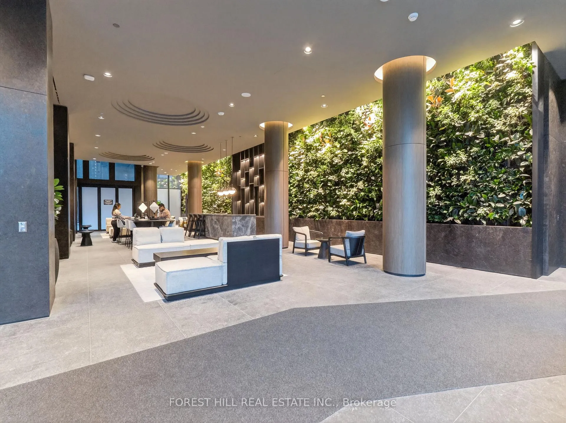 Photo 3 of Unit 2405, 110 Broadway Avenue, Toronto, Mount Pleasant West — HOMEH