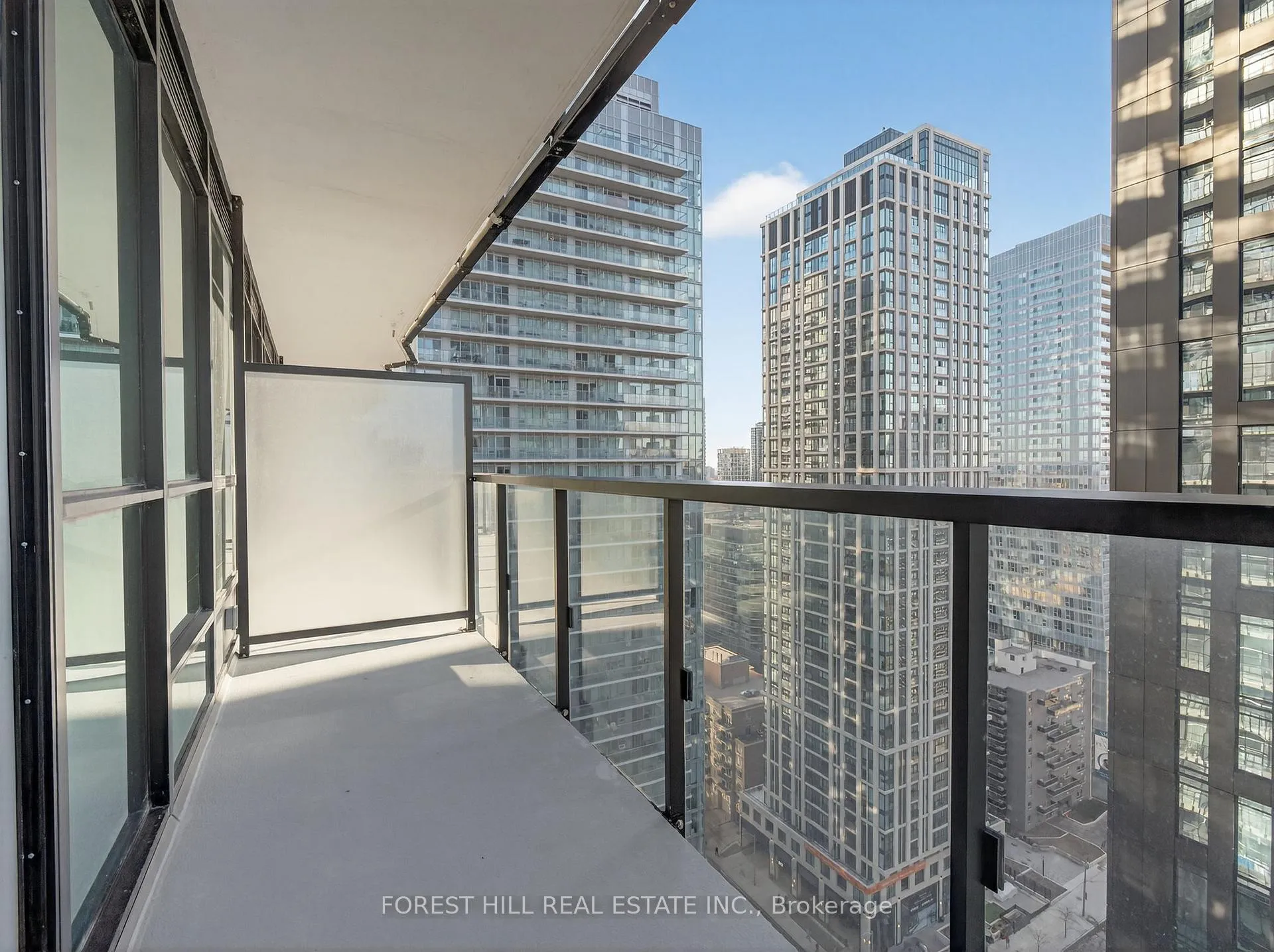 Photo 7 of Unit 2405, 110 Broadway Avenue, Toronto, Mount Pleasant West — HOMEH