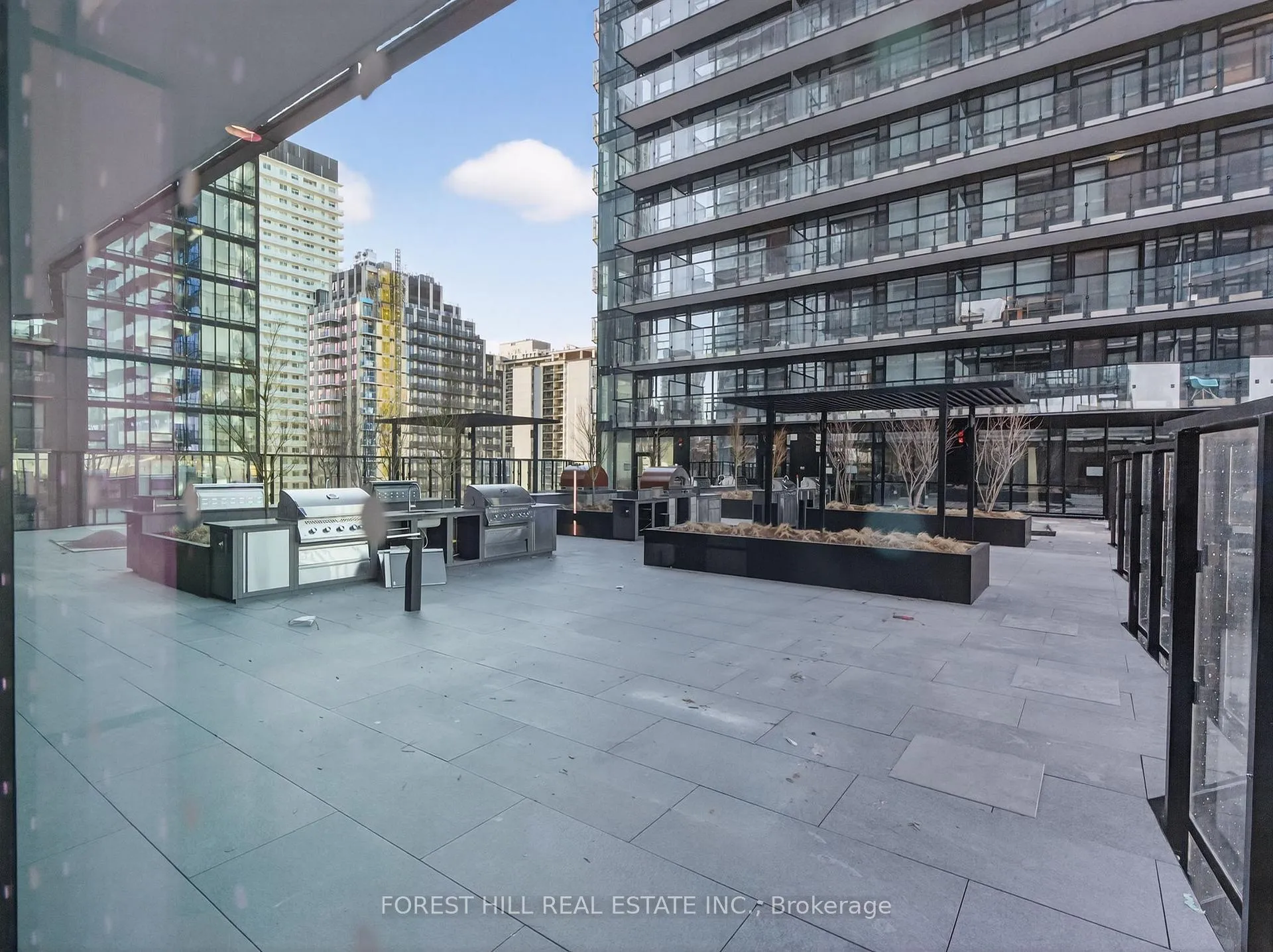 Photo 18 of Unit 2405, 110 Broadway Avenue, Toronto, Mount Pleasant West — HOMEH
