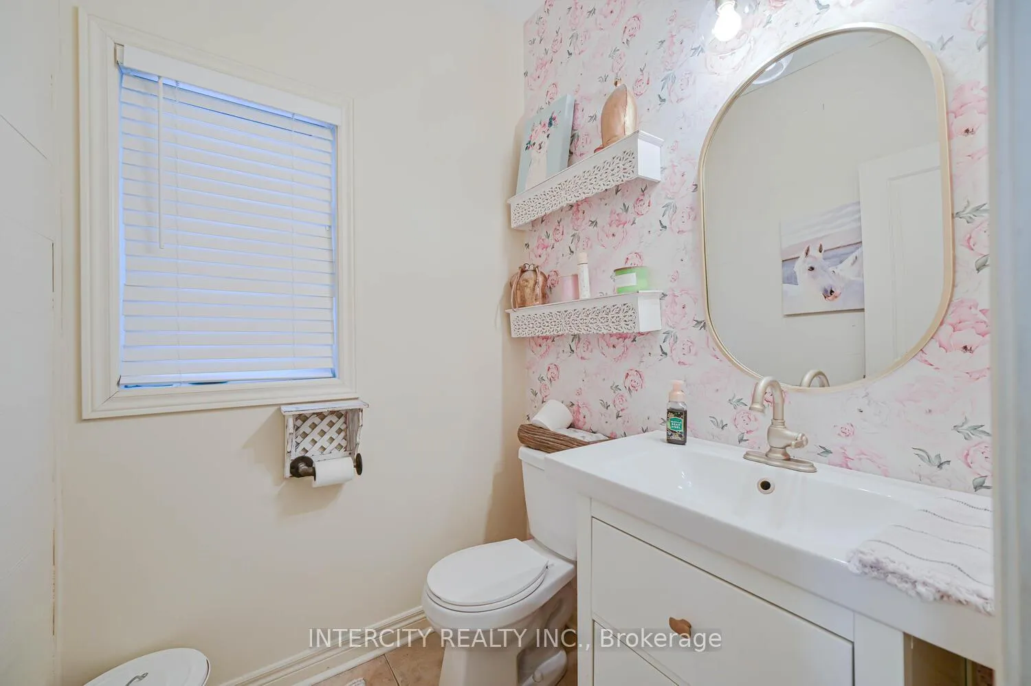Photo 20 of 49 McCardy Court, Caledon, Caledon East — HOMEH