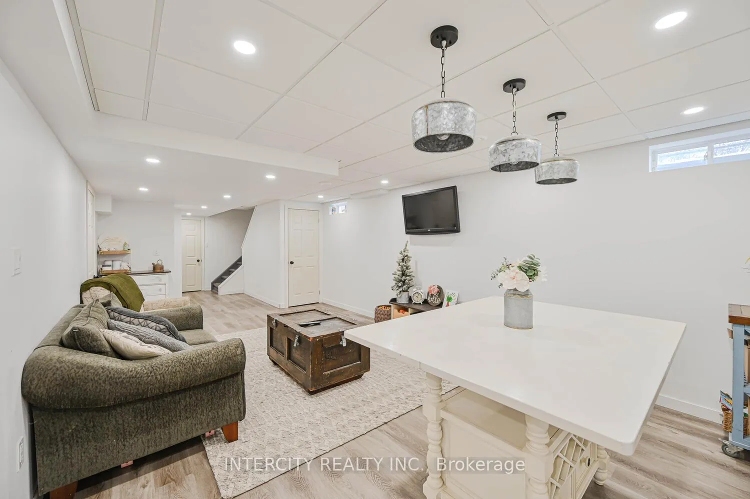 Photo 45 of 49 McCardy Court, Caledon, Caledon East — HOMEH