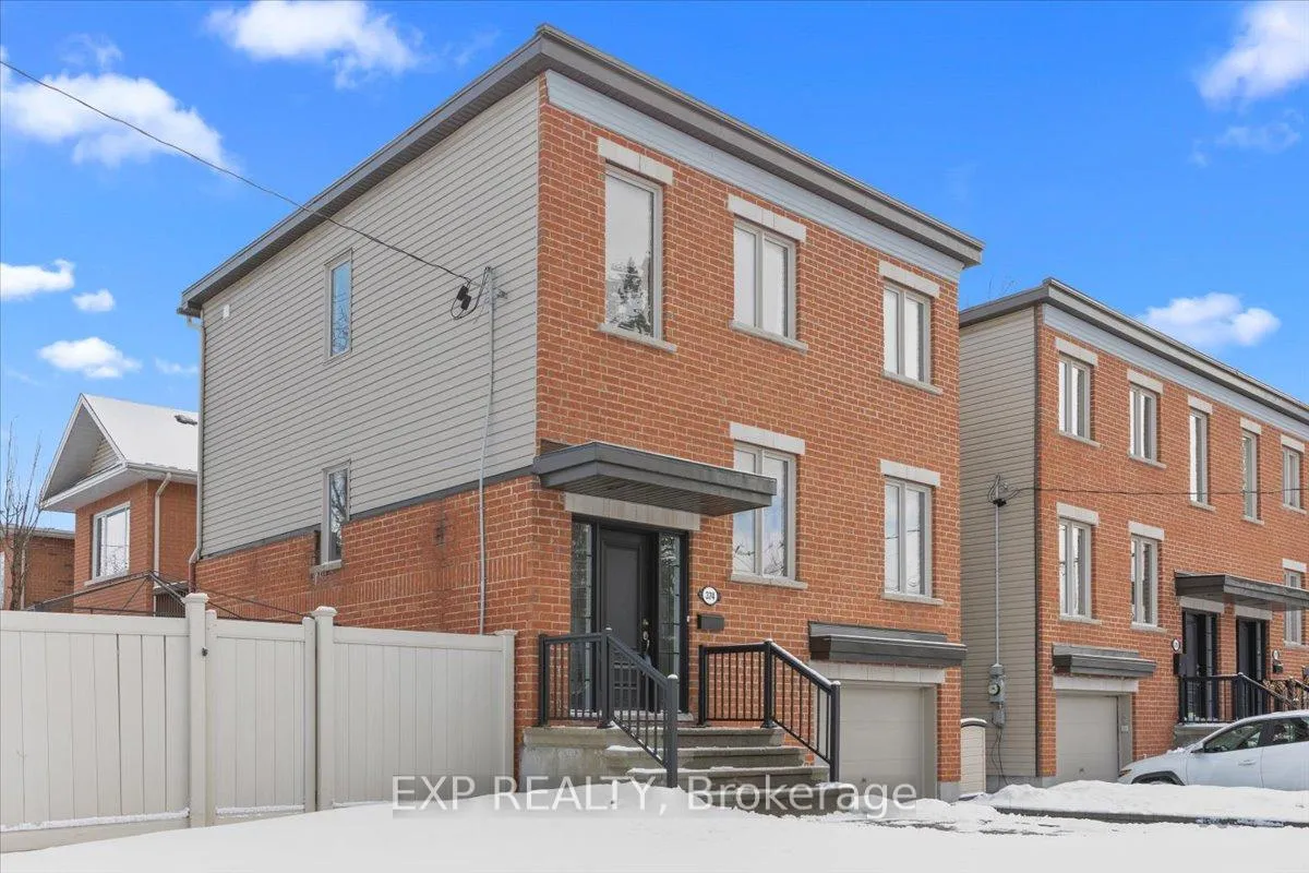 Photo 2 of 374 Greenwood Avenue, Ottawa, Laurentianview — HOMEH