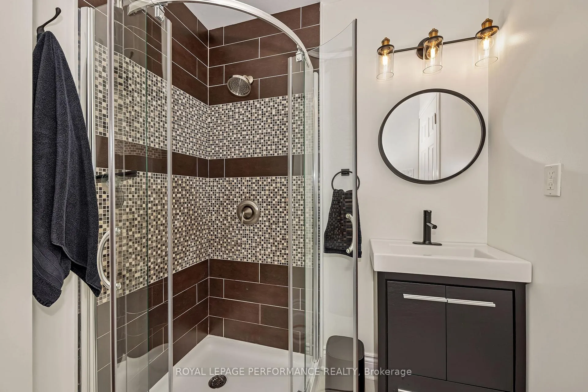 Photo 21 of 16 Montana Way, Ottawa, Barrhaven - Longfields — HOMEH