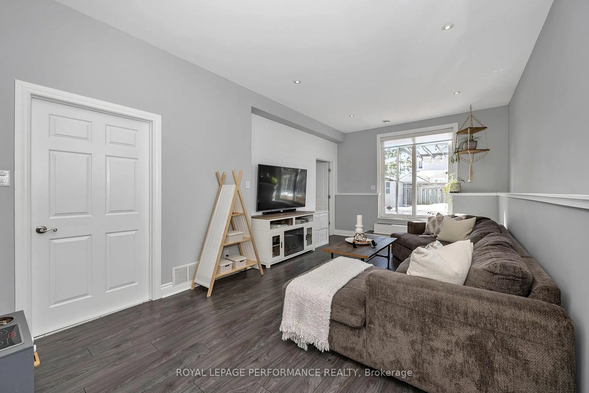 Photo 22 of 16 Montana Way, Ottawa, Barrhaven - Longfields — HOMEH