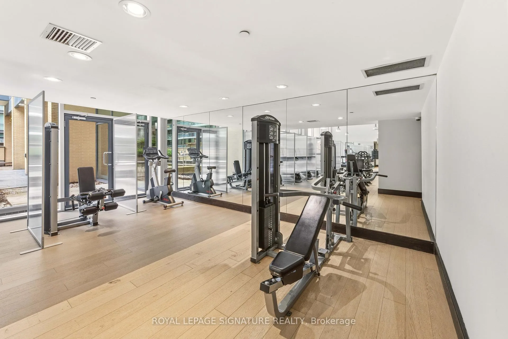 Photo 24 of Unit 712, 438 King Street W, Toronto, Waterfront Communities — HOMEH