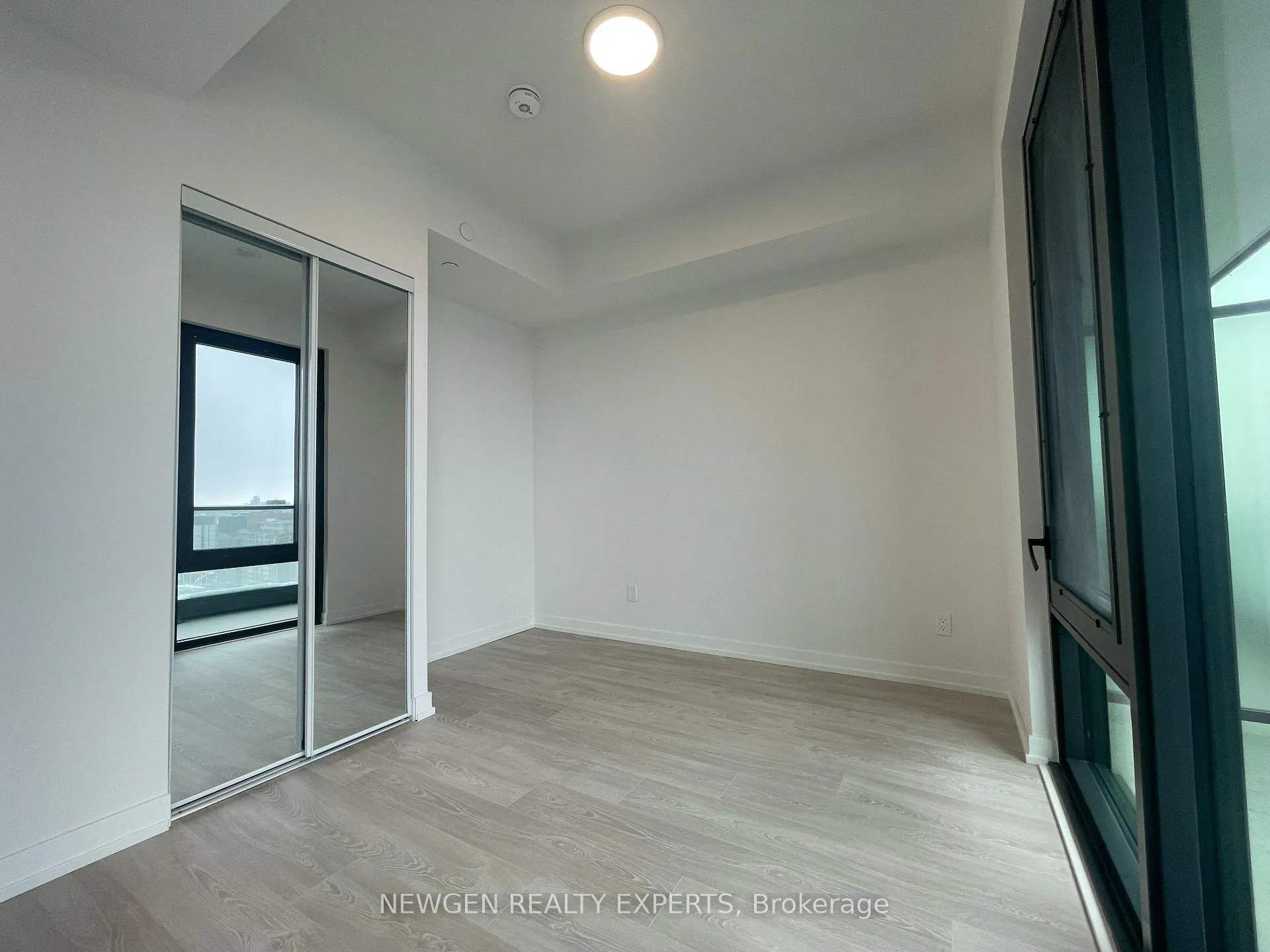 Photo 19 of Unit 1512, 35 Parliament Street, Toronto, Waterfront Communities — HOMEH
