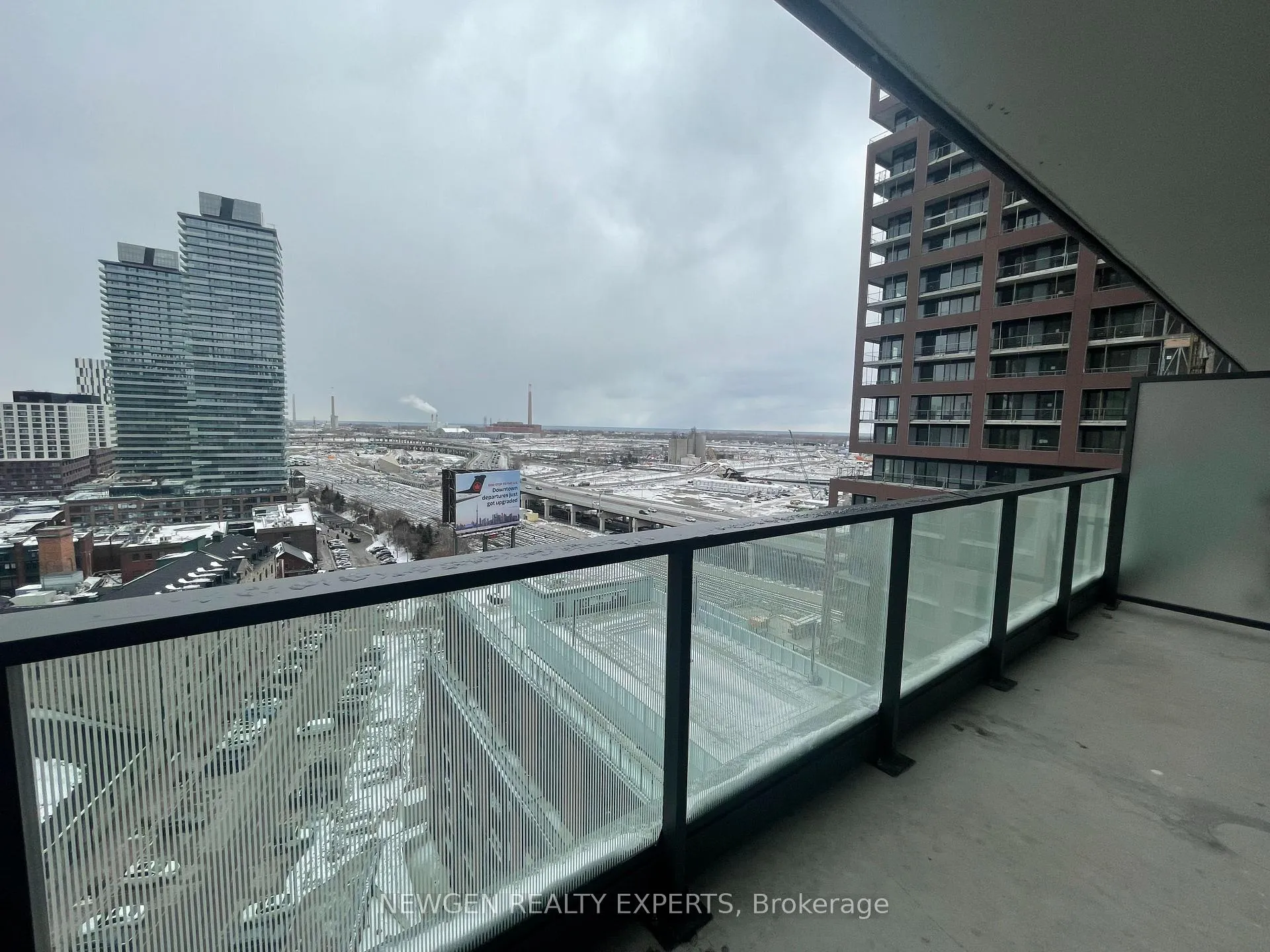 Photo 20 of Unit 1512, 35 Parliament Street, Toronto, Waterfront Communities — HOMEH