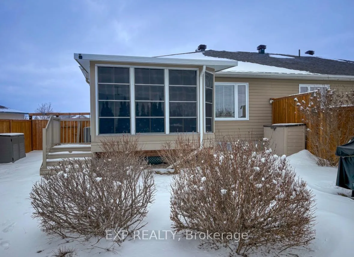 Photo 2 of 182 Elk Street, Renfrew — HOMEH