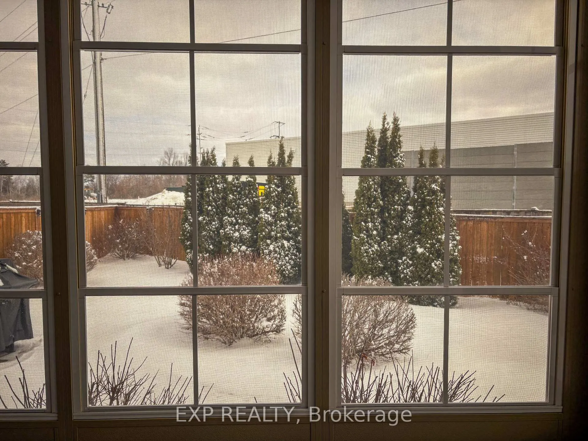 Photo 15 of 182 Elk Street, Renfrew — HOMEH