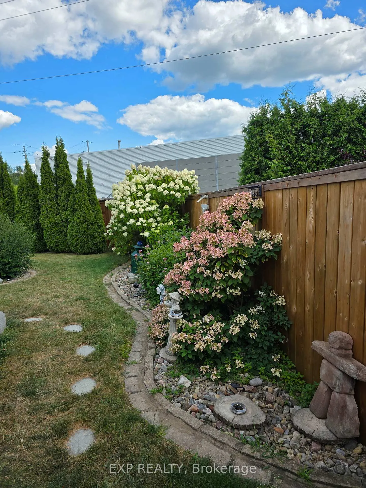 Photo 27 of 182 Elk Street, Renfrew — HOMEH