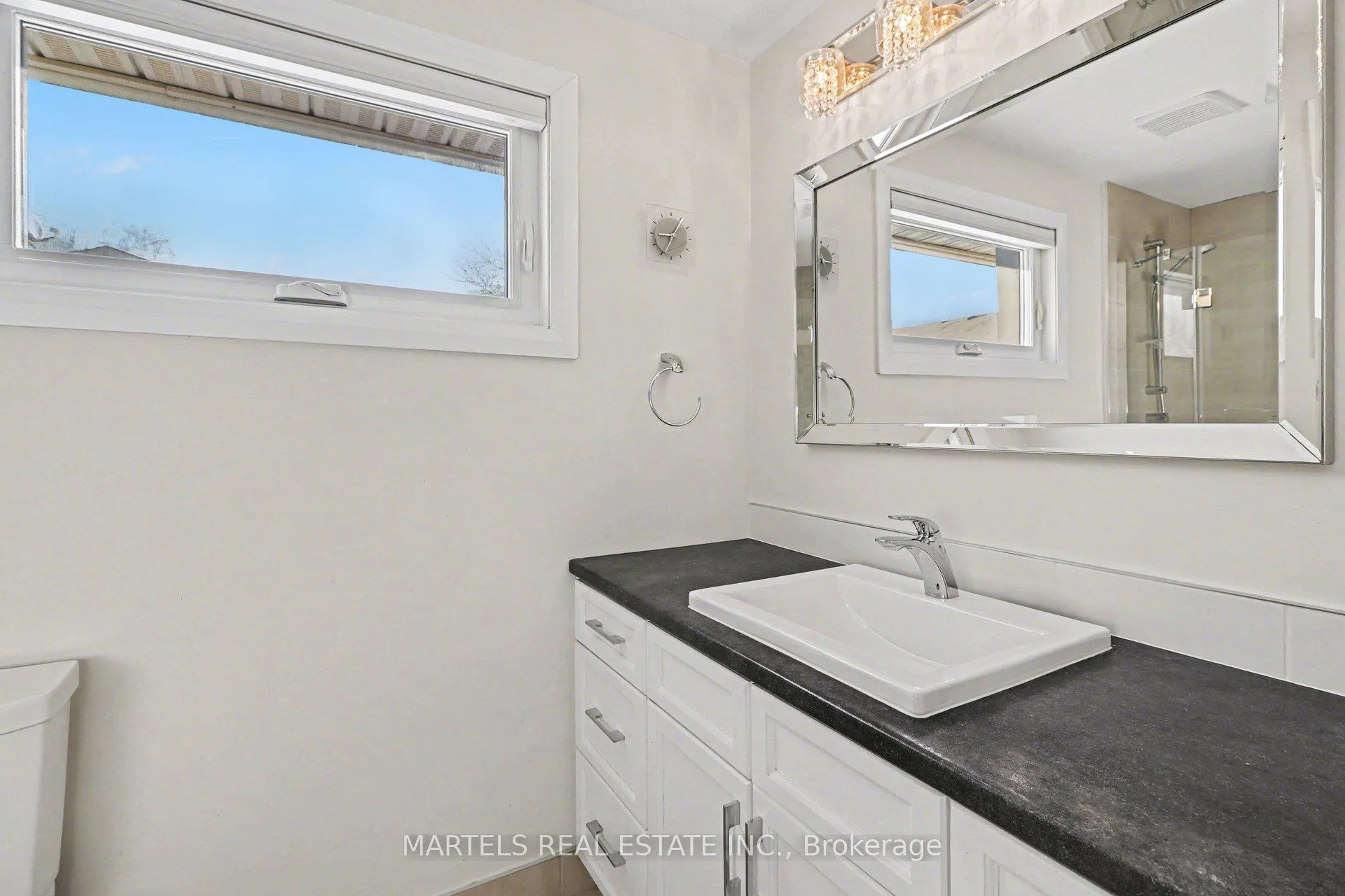 Photo 16 of 1149 Beaujolais Crescent, Ottawa, Convent Glen — HOMEH
