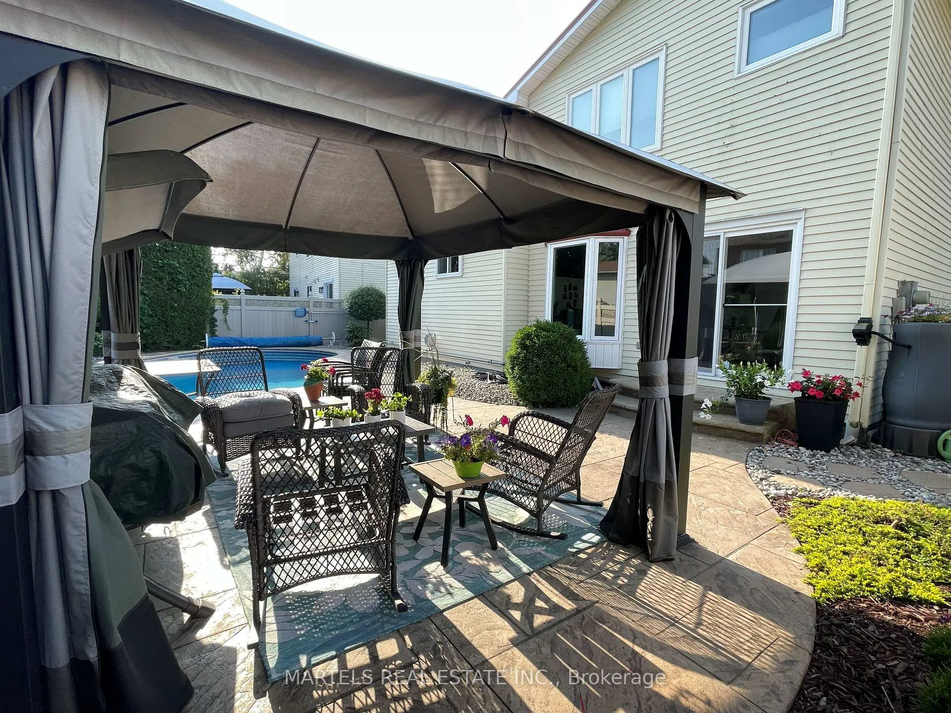 Photo 25 of 1149 Beaujolais Crescent, Ottawa, Convent Glen — HOMEH