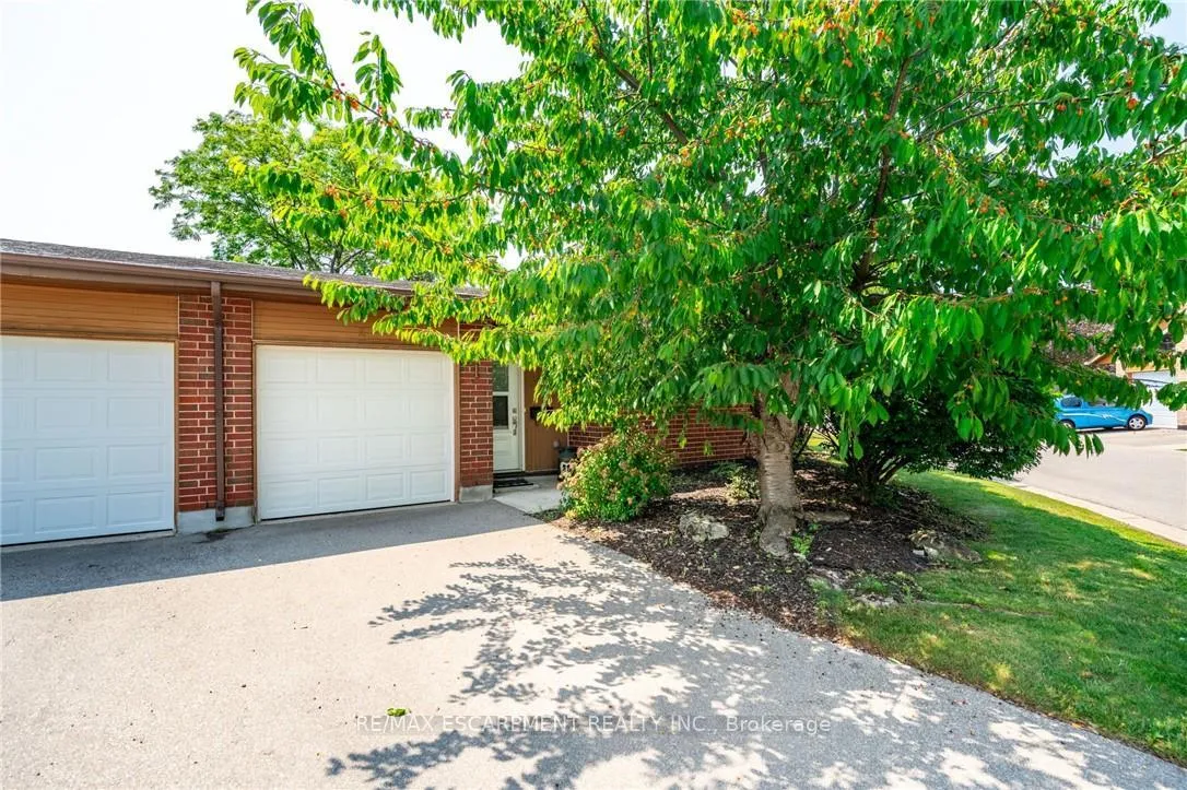 Photo 4 of 1 Archdeacon Clark Trail, Hamilton, Kennedy — HOMEH
