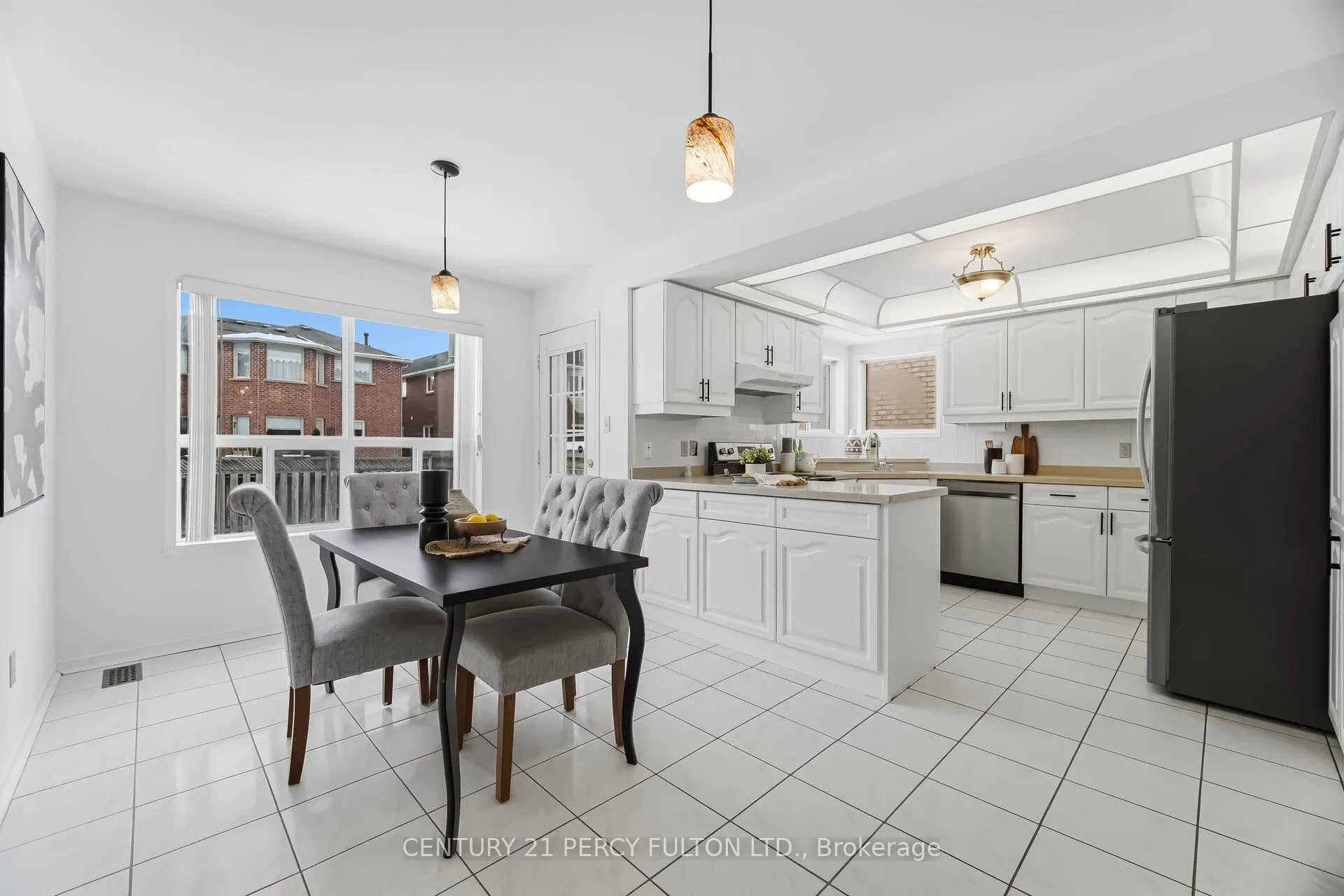 Photo 13 of 1581 Oakburn Street, Pickering, Highbush — HOMEH