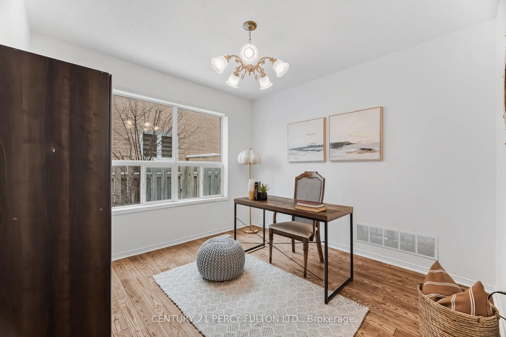 Photo 14 of 1581 Oakburn Street, Pickering, Highbush — HOMEH