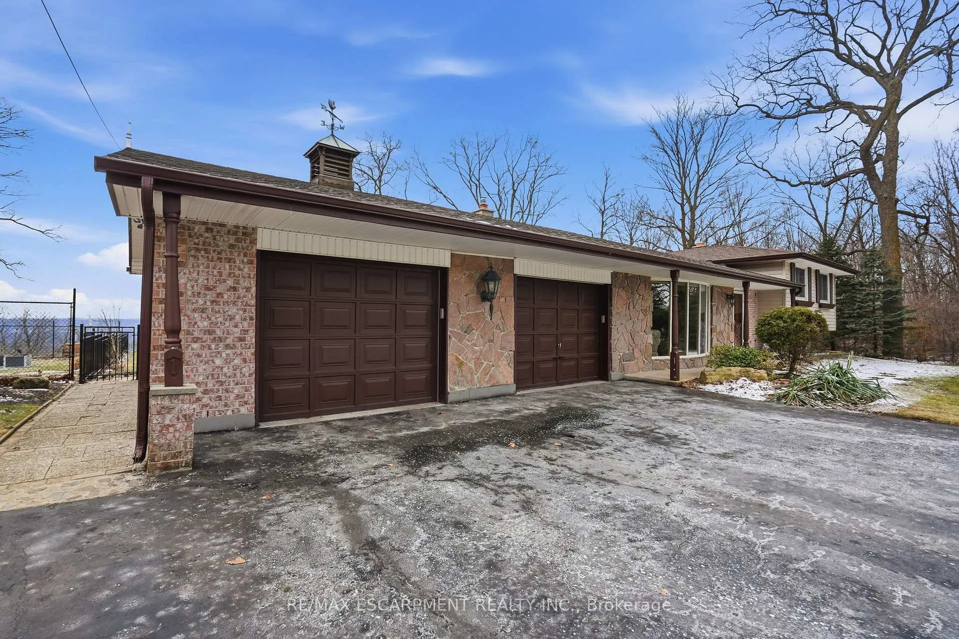 Photo 7 of 1 Thorncrest Boulevard, Hamilton, Pleasant View — HOMEH
