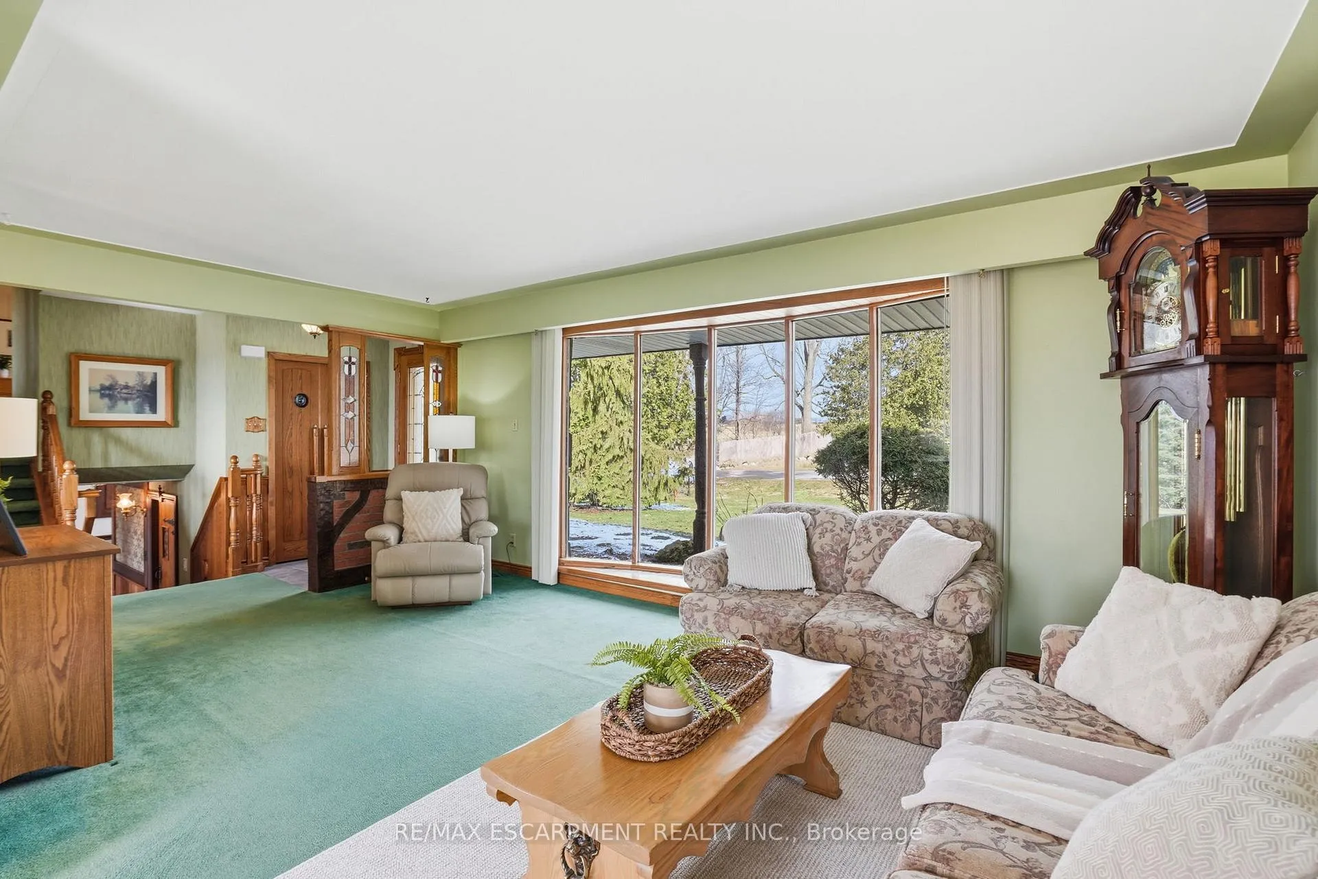 Photo 10 of 1 Thorncrest Boulevard, Hamilton, Pleasant View — HOMEH