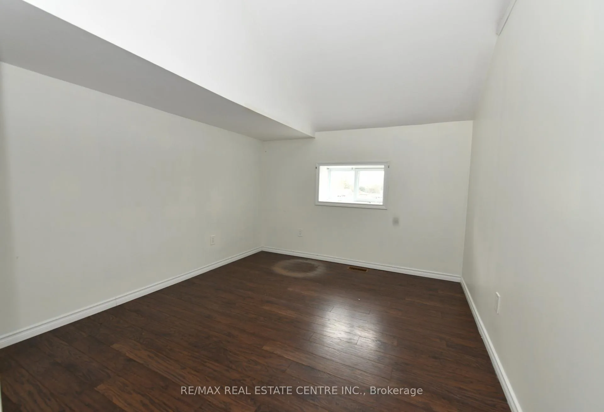Photo 37 of 1094 Bleams Road, Wilmot — HOMEH