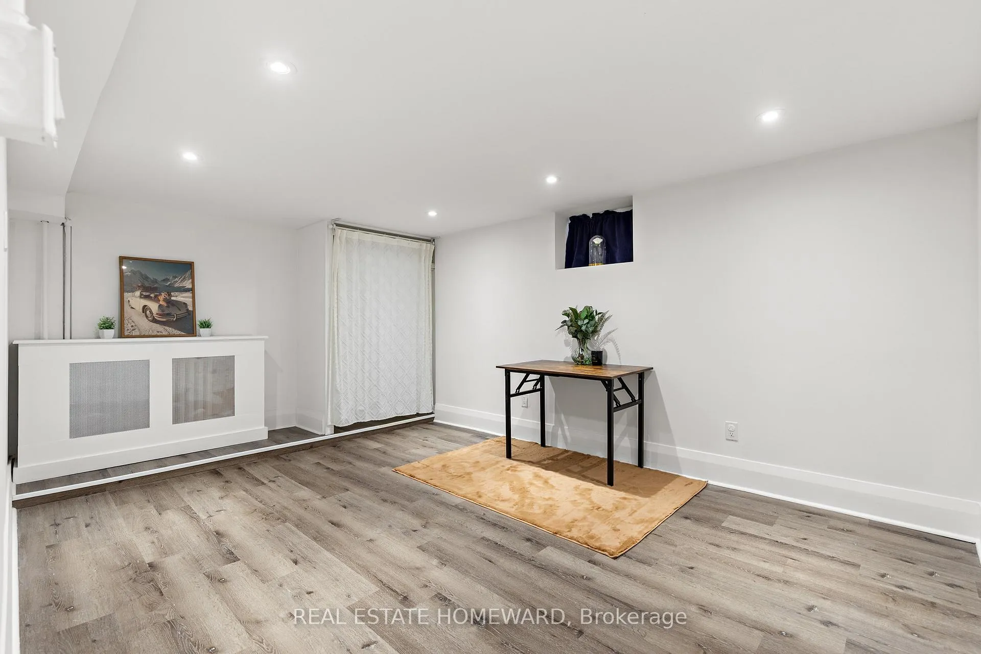 Photo 20 of 14 Bracebridge Avenue E, Toronto, Woodbine-Lumsden — HOMEH