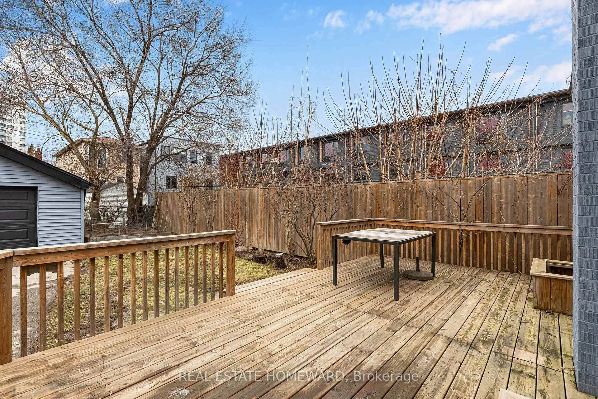 Photo 27 of 14 Bracebridge Avenue E, Toronto, Woodbine-Lumsden — HOMEH