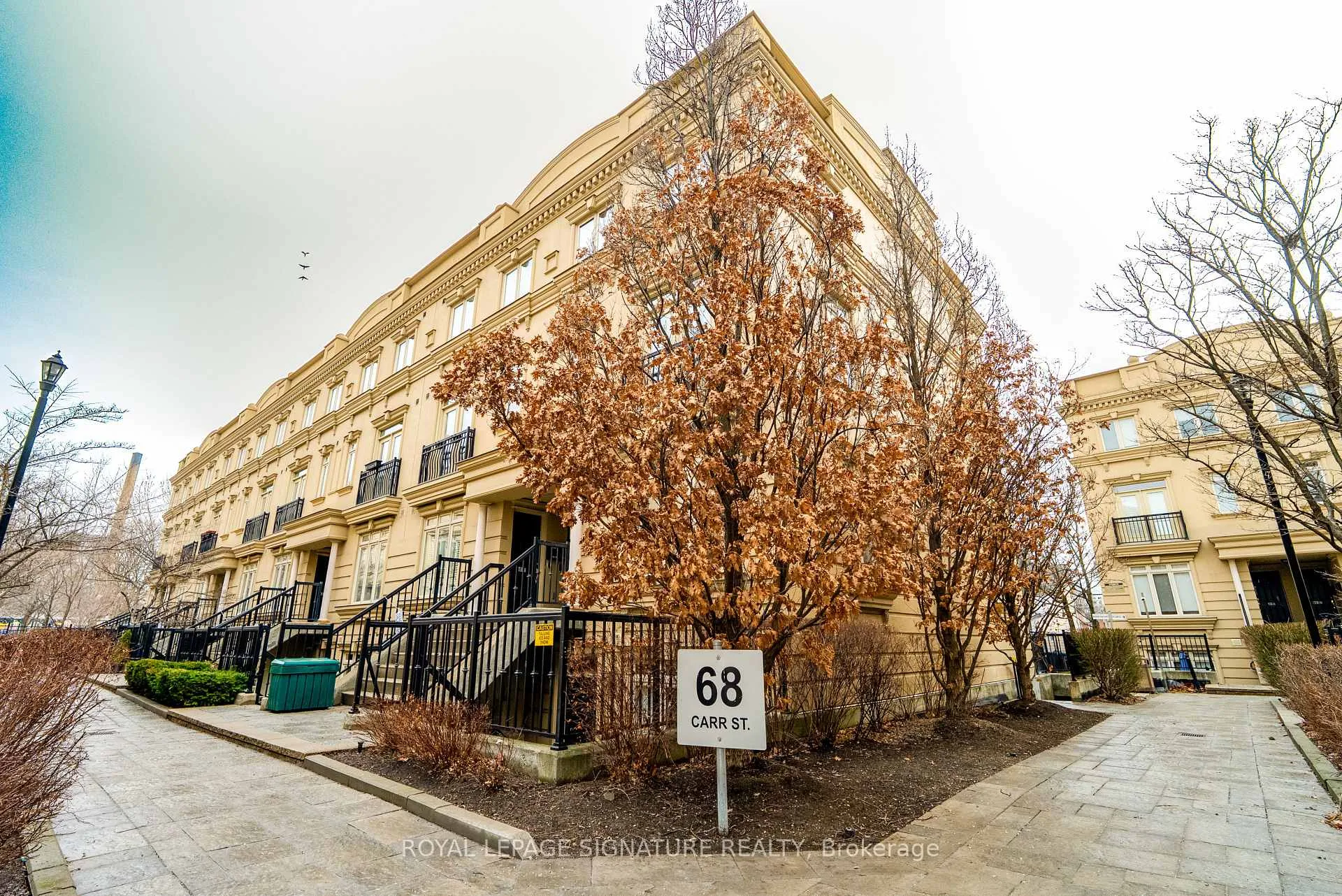 Photo 15 of Unit TH21, 68 Carr Street, Toronto, Kensington-Chinatown — HOMEH