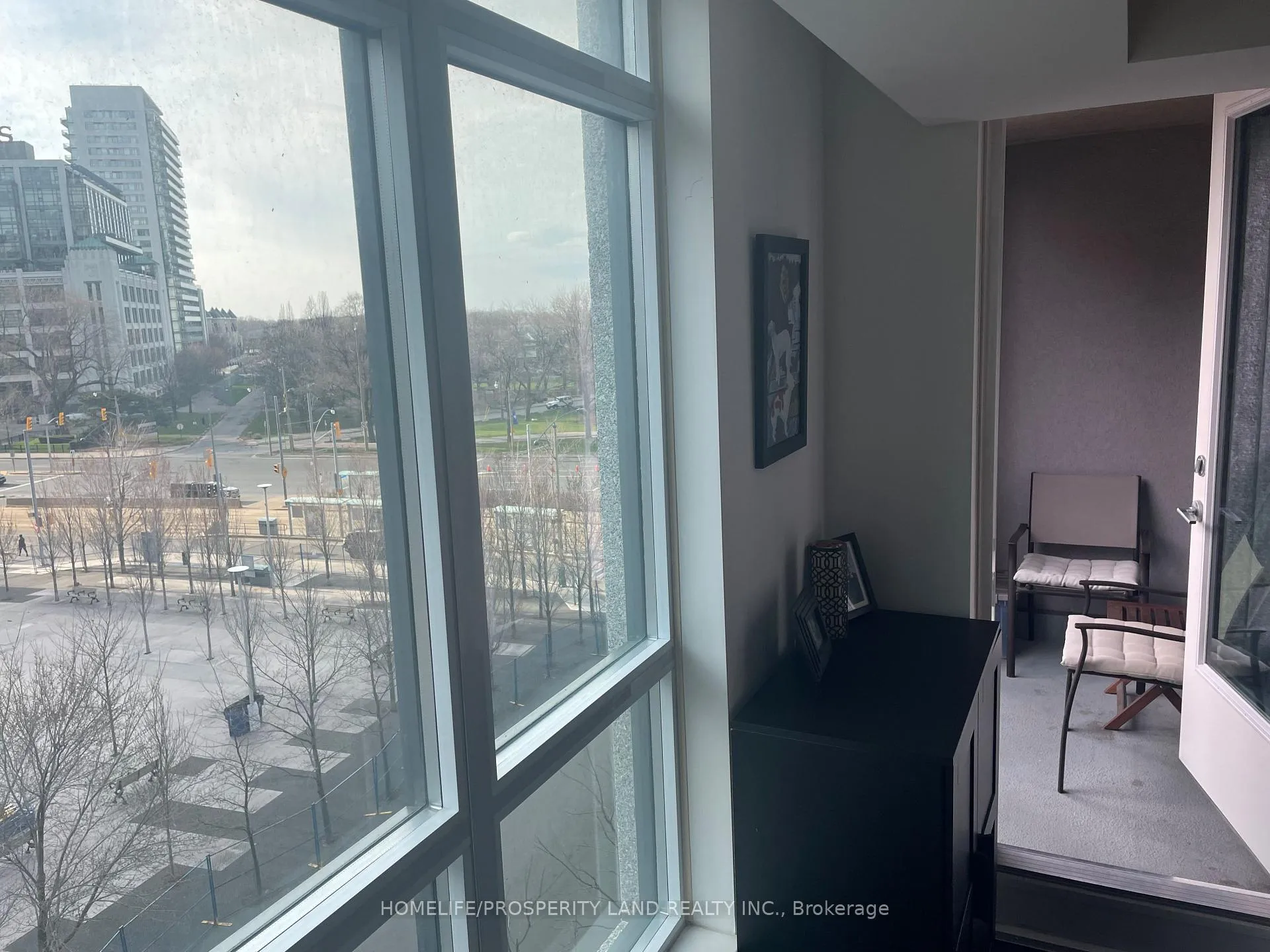 Photo 7 of Unit 521, 215 Fort York Boulevard, Toronto, Niagara — HOMEH