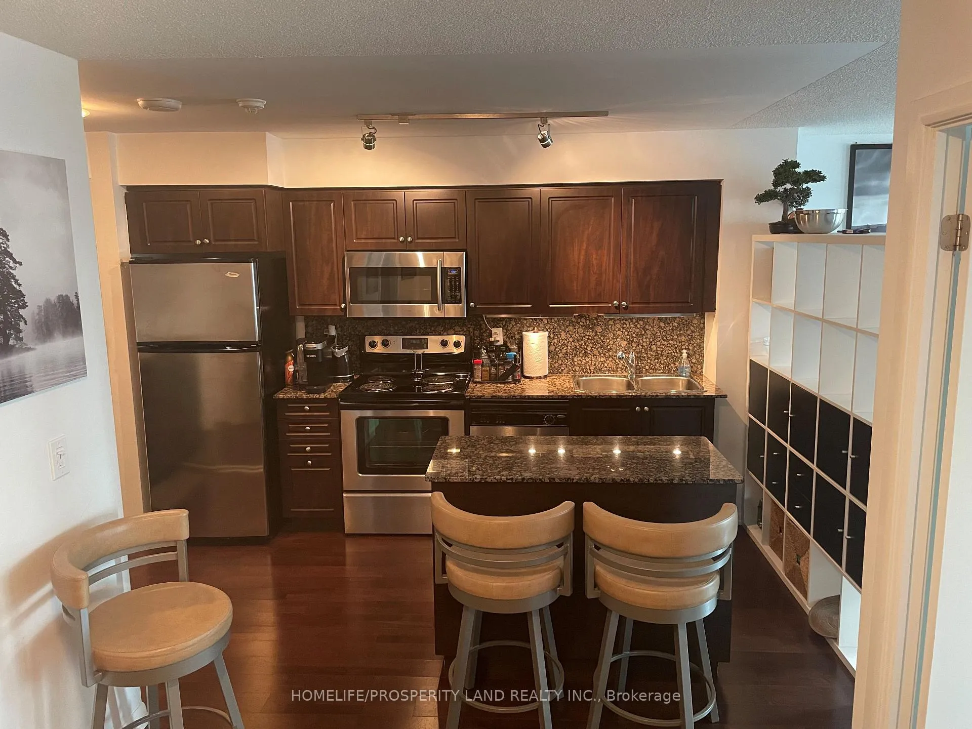 Photo 10 of Unit 521, 215 Fort York Boulevard, Toronto, Niagara — HOMEH