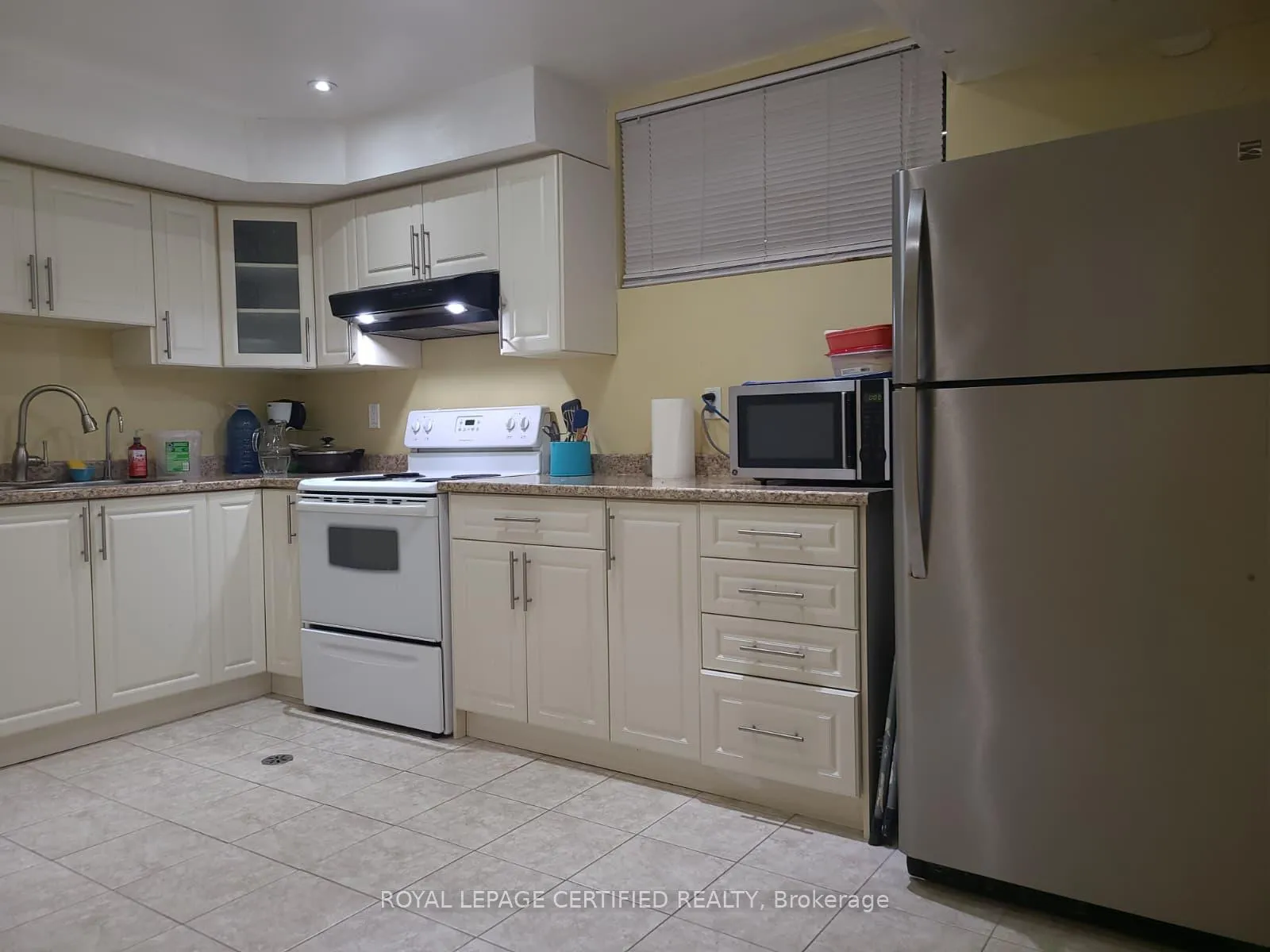 Photo 10 of Unit BSMNT, 12 Peer Drive, Guelph, Kortright Hills — HOMEH