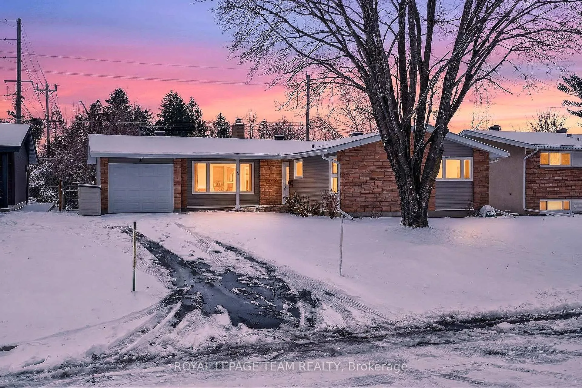 Photo 1 of 26 Solva Drive, Ottawa, Crystal Beach — HOMEH