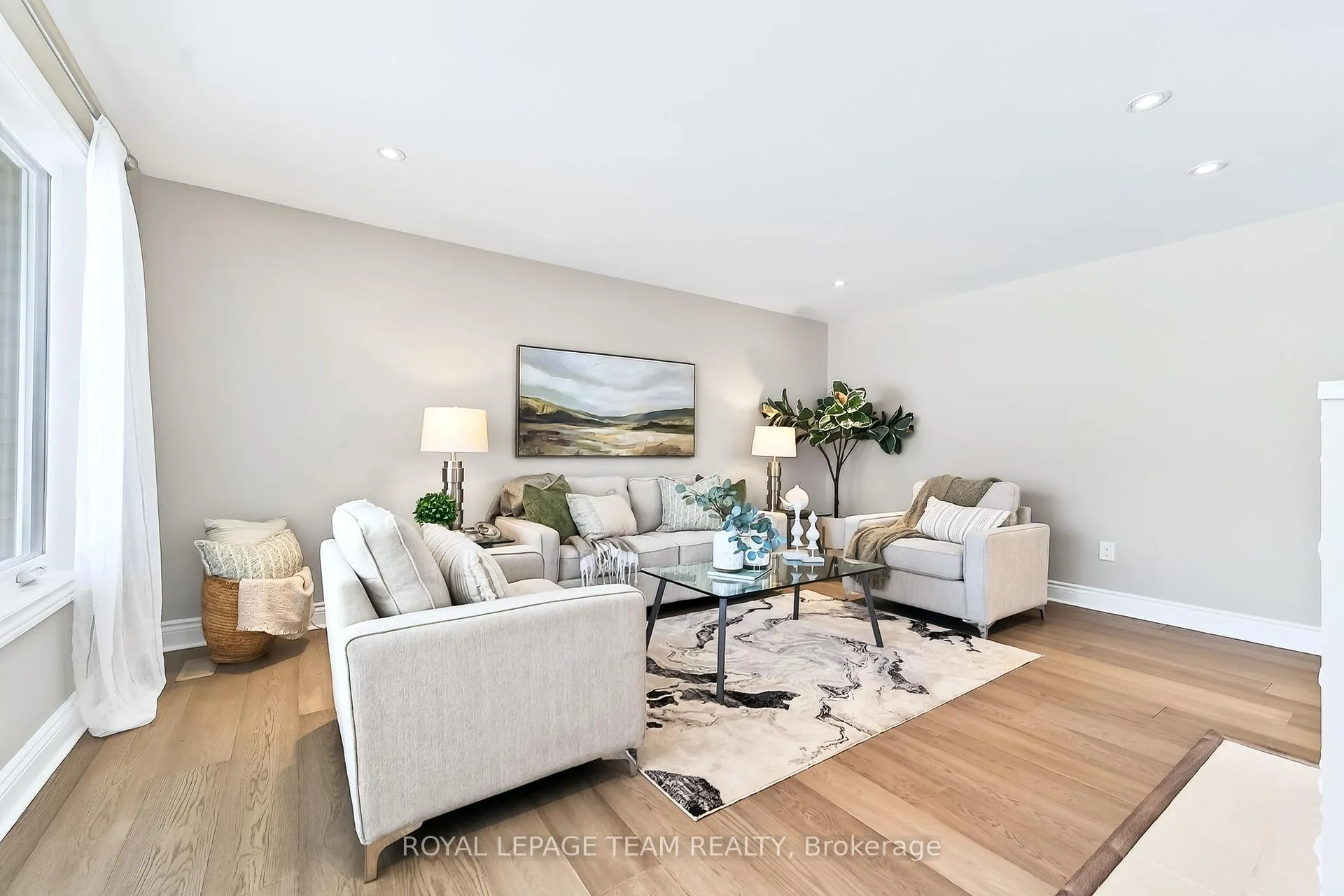 Photo 7 of 26 Solva Drive, Ottawa, Crystal Beach — HOMEH