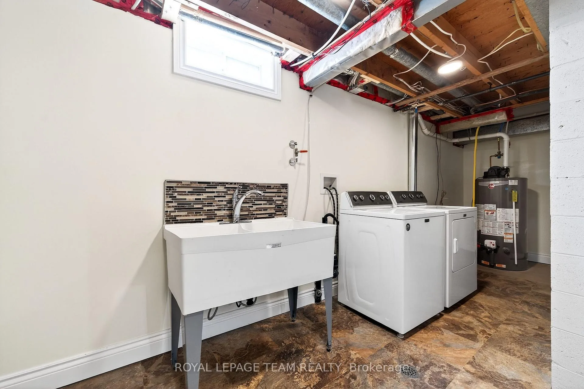 Photo 38 of 26 Solva Drive, Ottawa, Crystal Beach — HOMEH