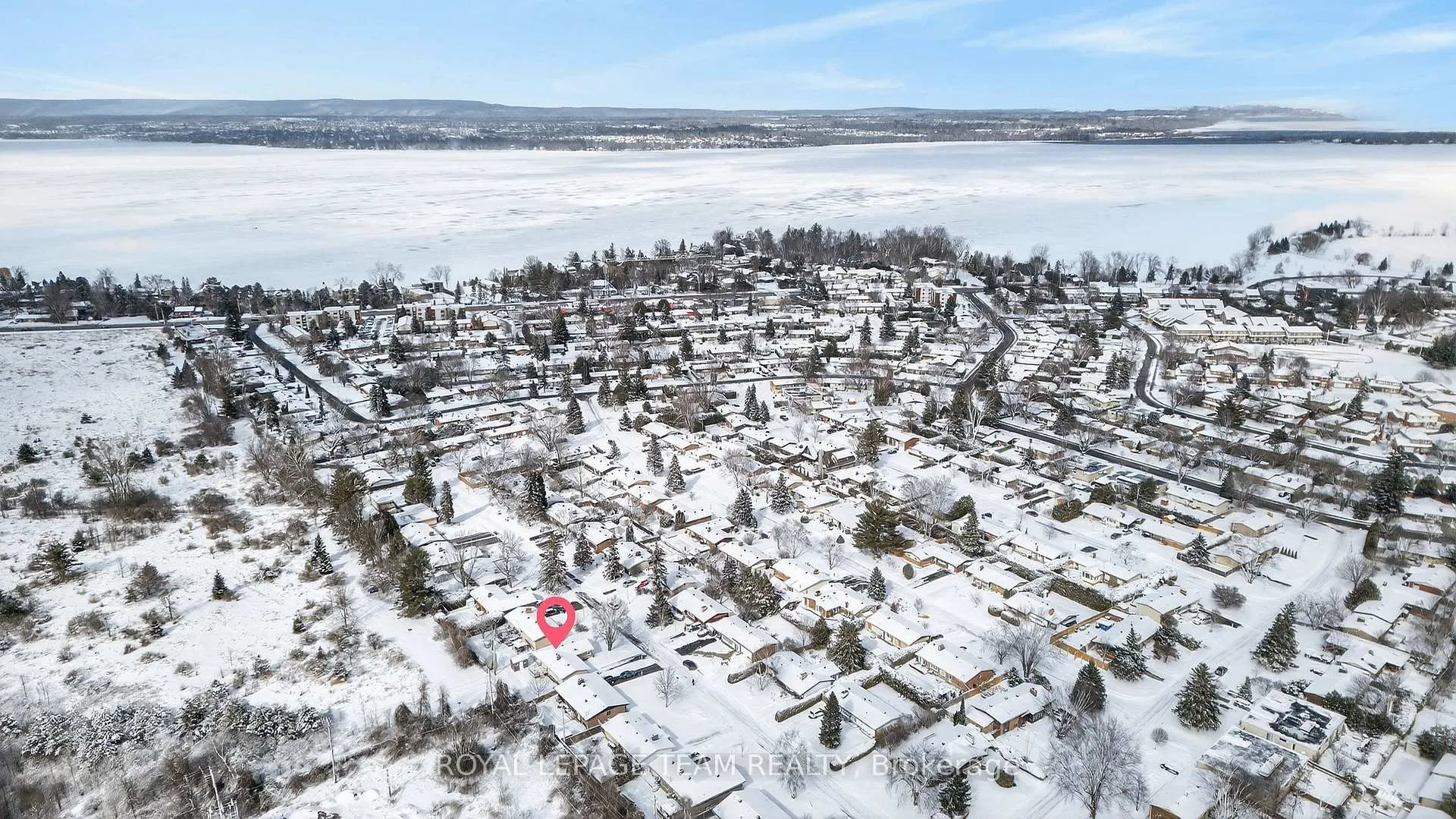 Photo 46 of 26 Solva Drive, Ottawa, Crystal Beach — HOMEH