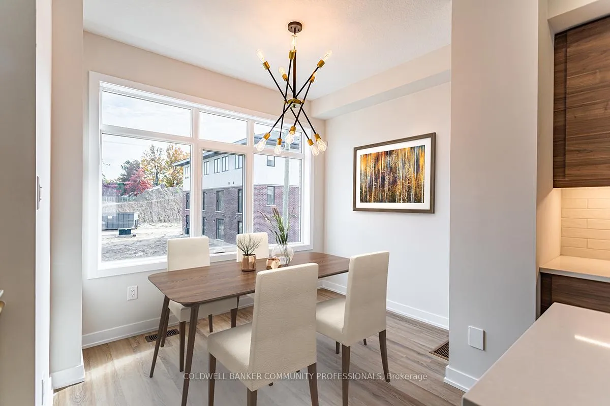 Photo 7 of 29 Wilings Lane, Hamilton, Ancaster — HOMEH