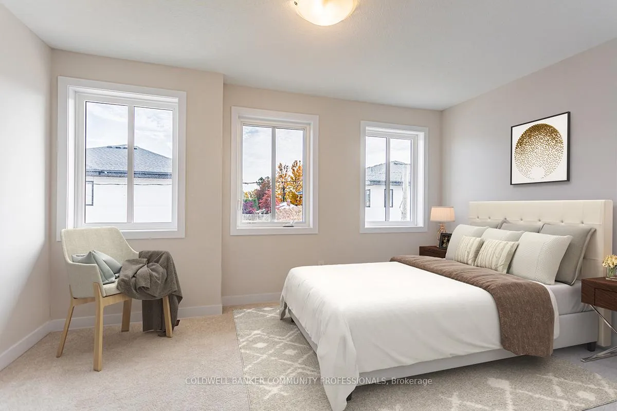 Photo 21 of 29 Wilings Lane, Hamilton, Ancaster — HOMEH